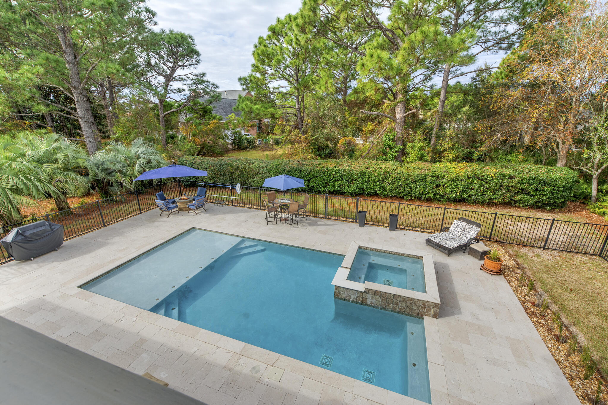 EMERALD BAY PH 1-B - Residential