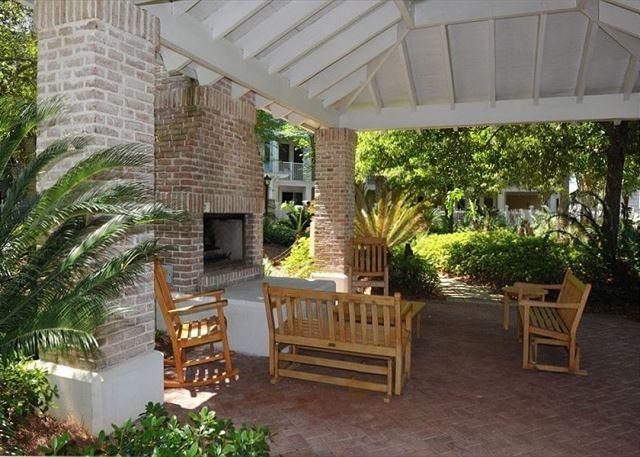 Pilot House - Residential