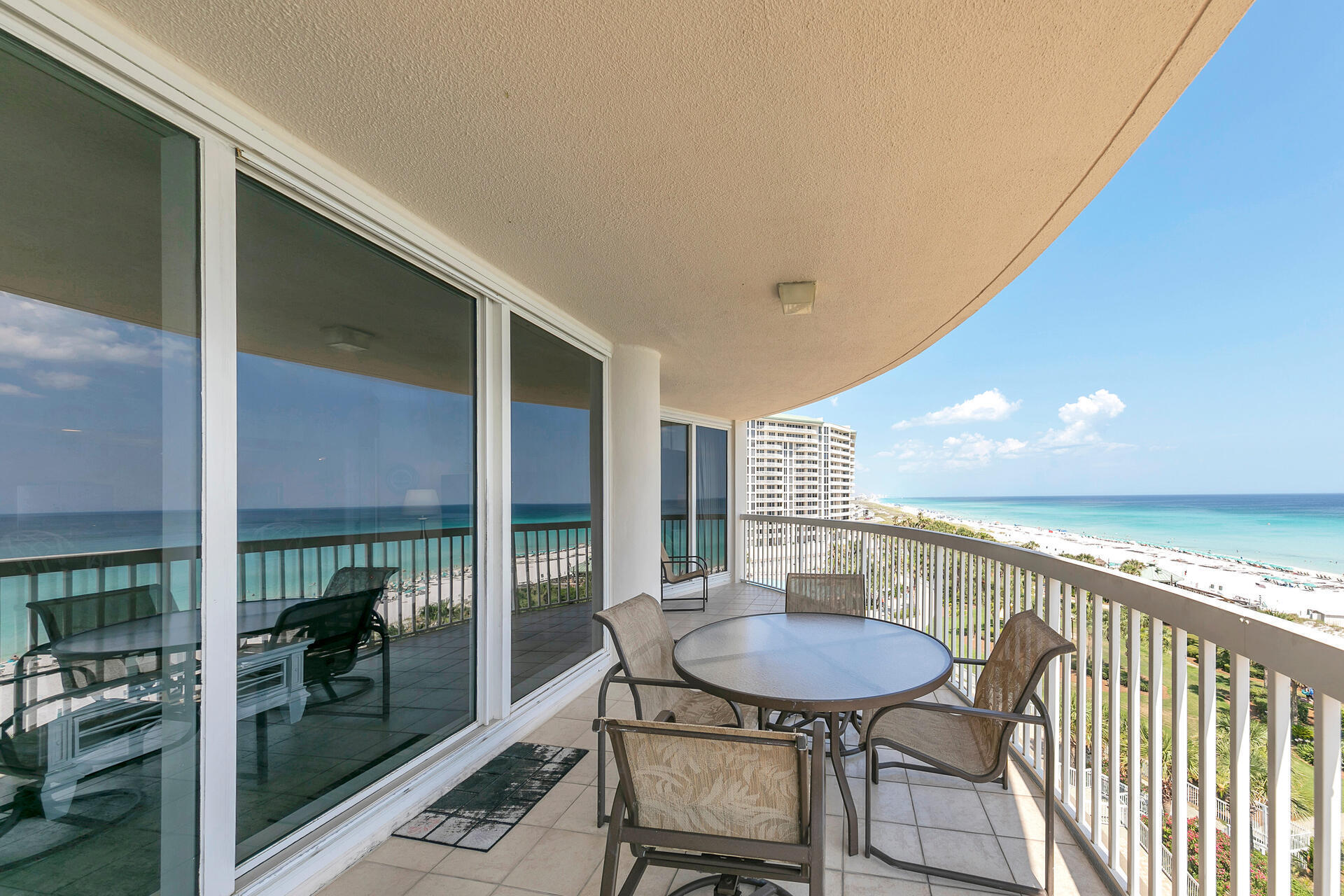 ST. MAARTEN AT SILVER SHELLS - Residential