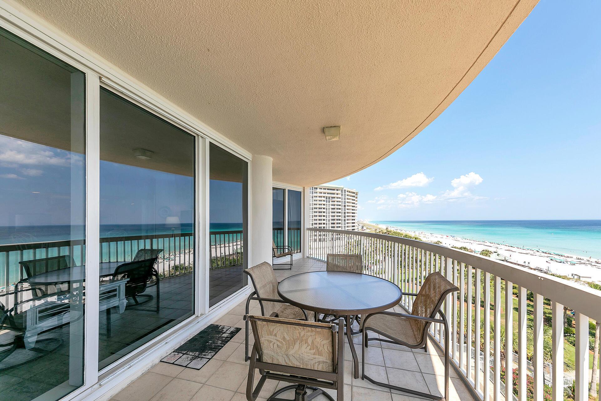 ST. MAARTEN AT SILVER SHELLS - Residential