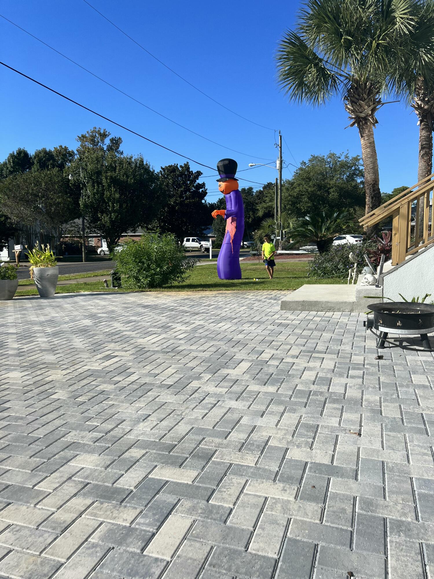 BAYVIEW MANOR - Residential