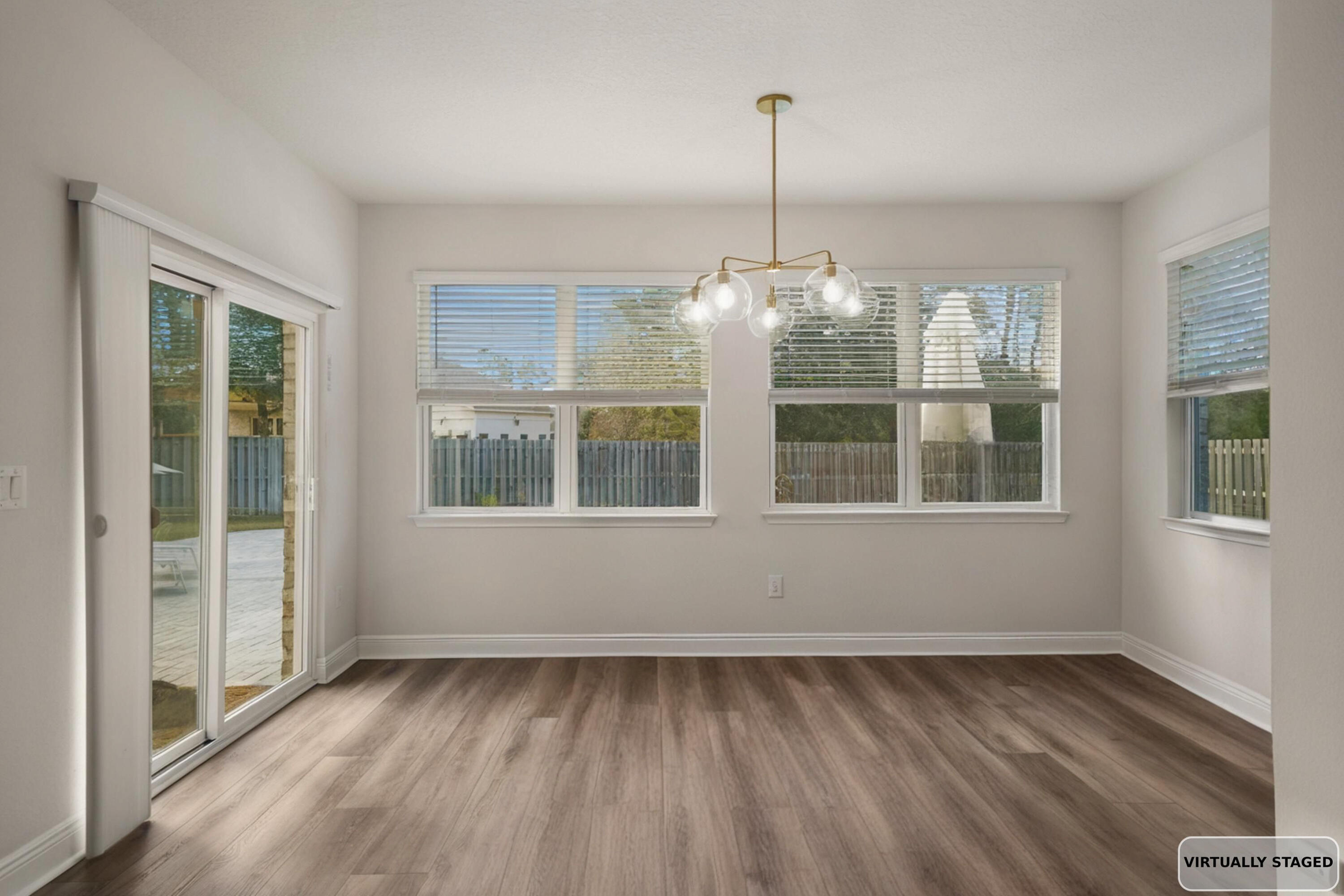 HAMMOCK BAY - Residential