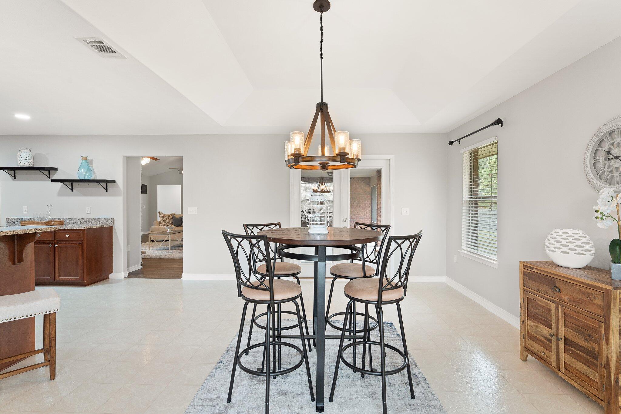 HOLLEY BY THE SEA - Residential