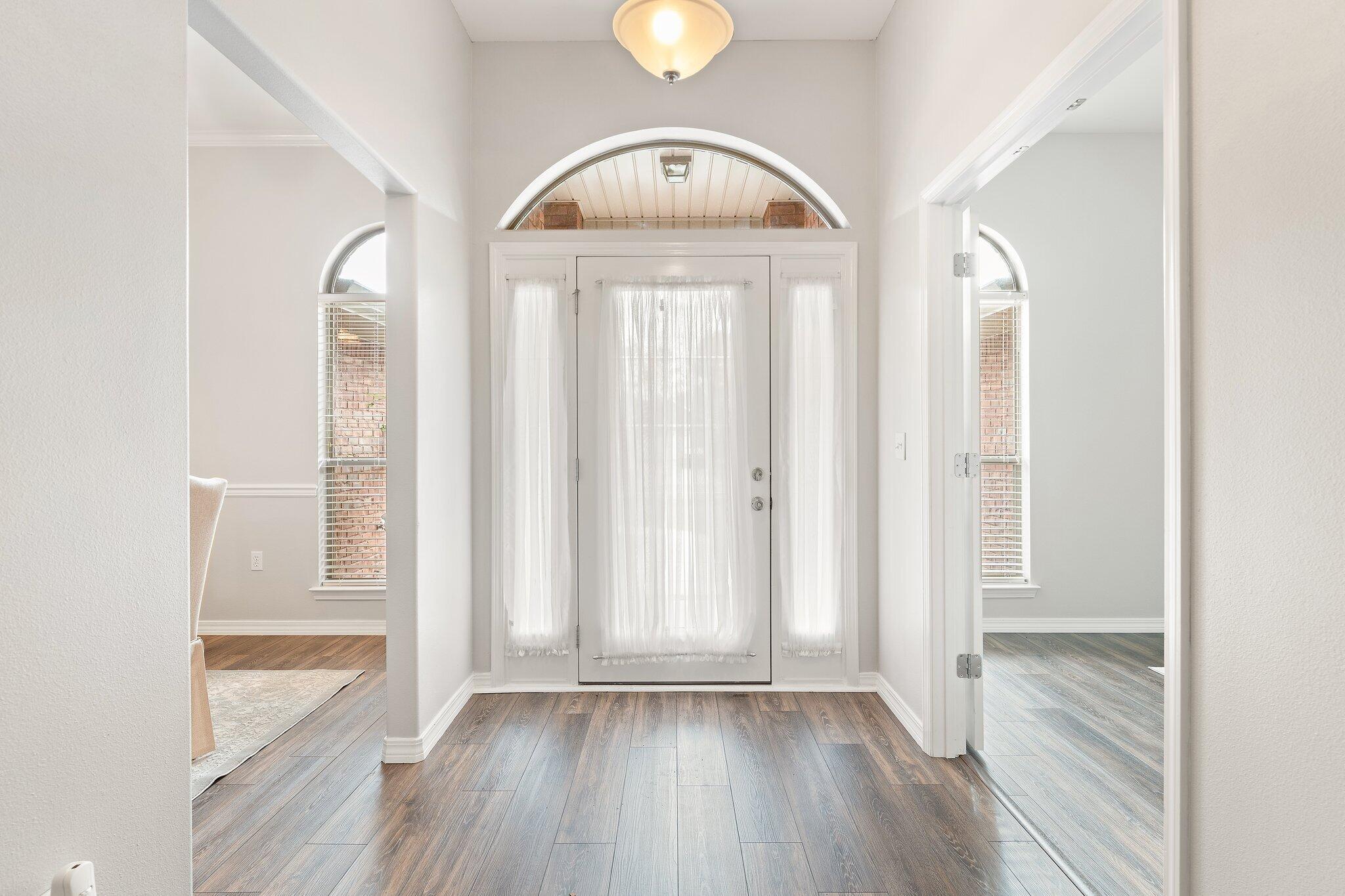 HOLLEY BY THE SEA - Residential