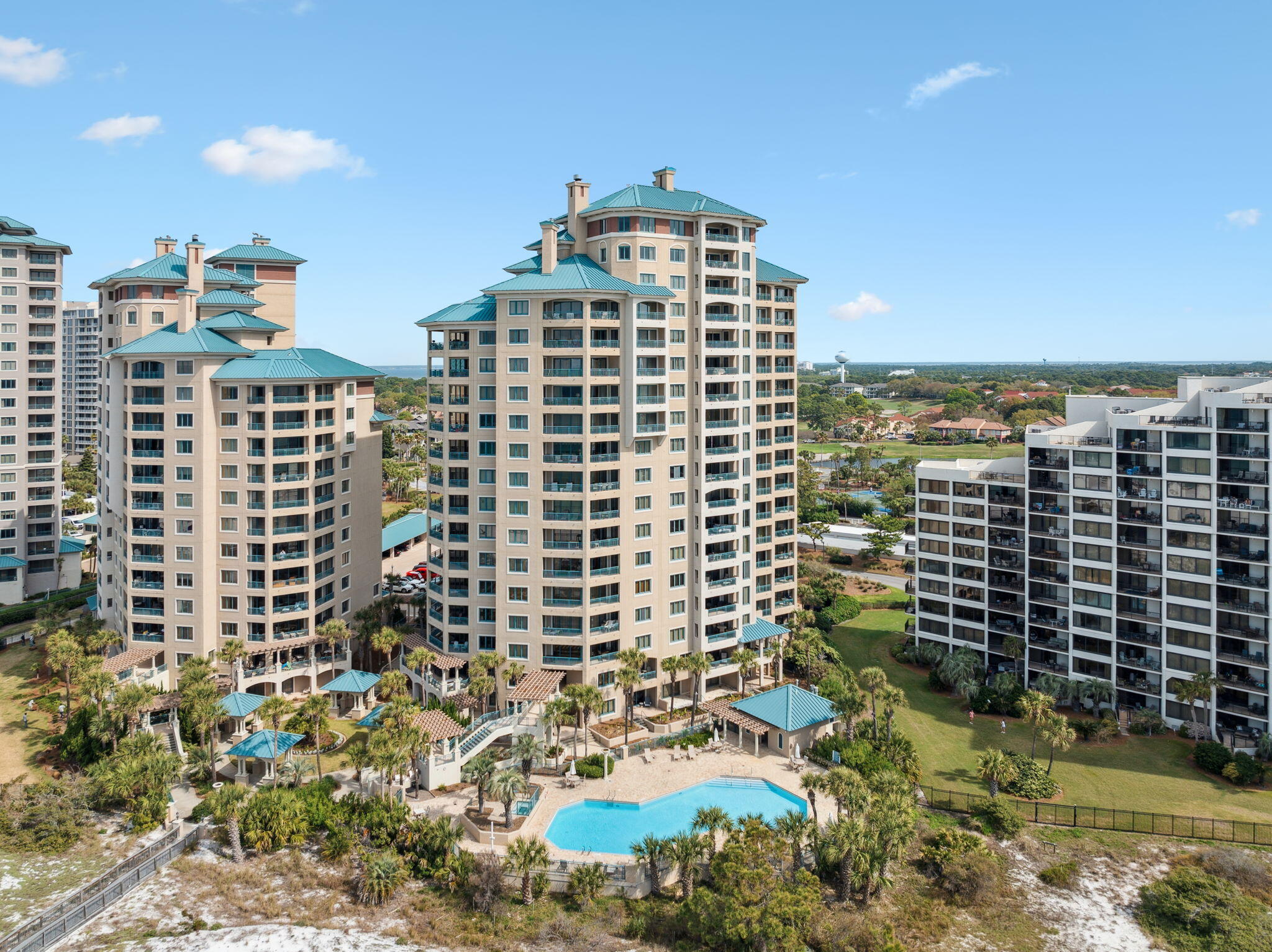 SOUTHWINDS I - Residential