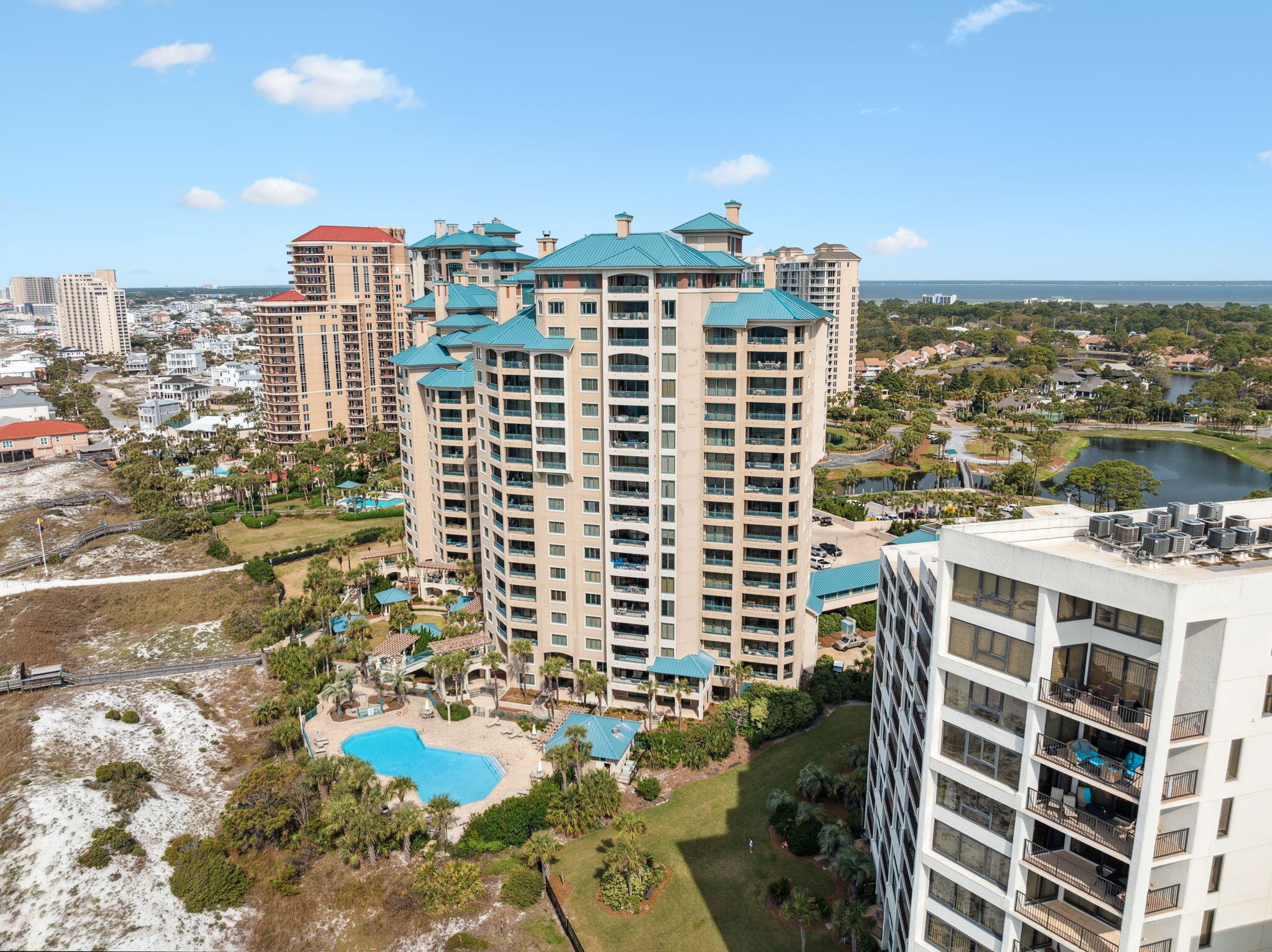 SOUTHWINDS I - Residential