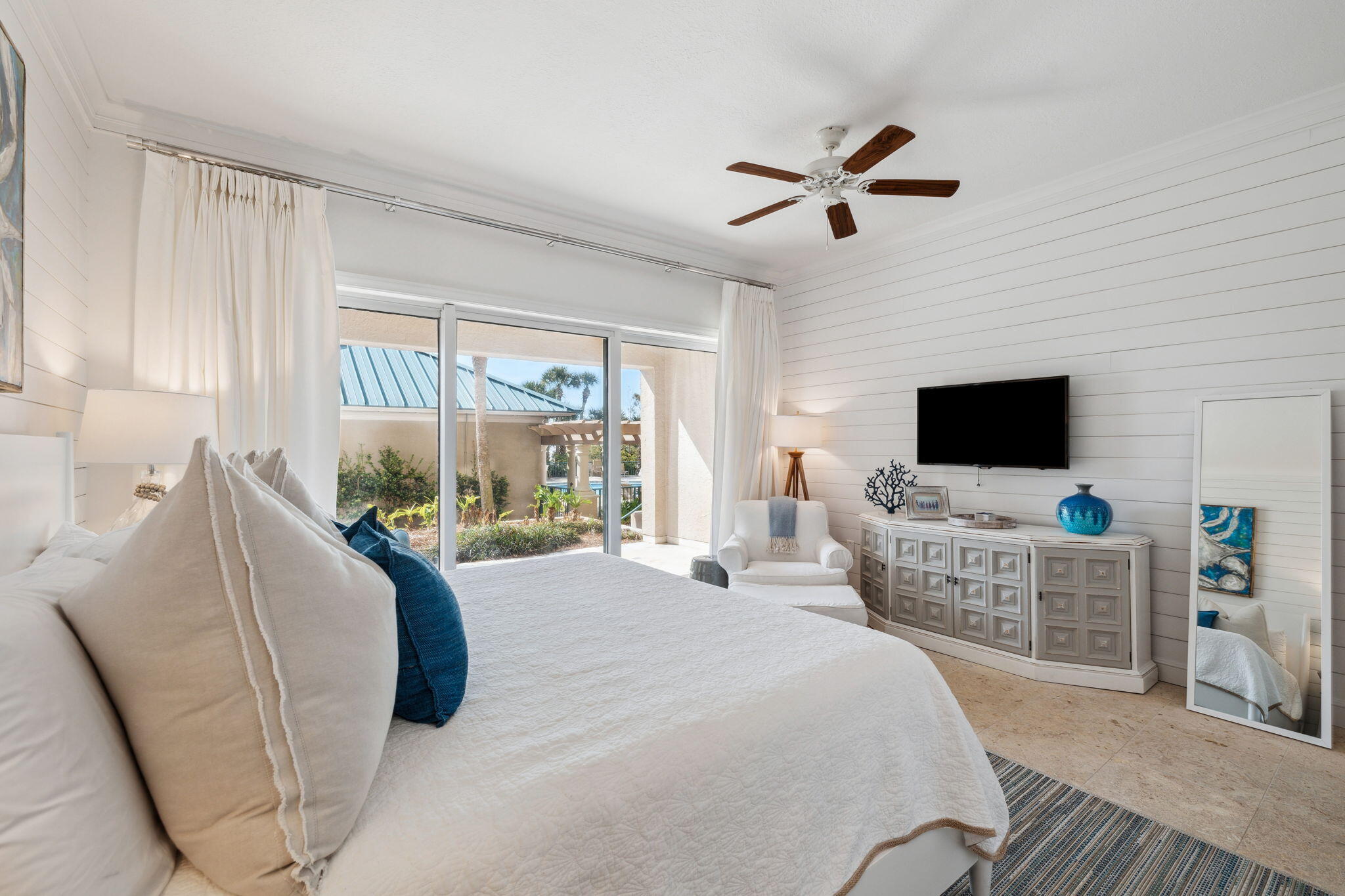 SOUTHWINDS I - Residential