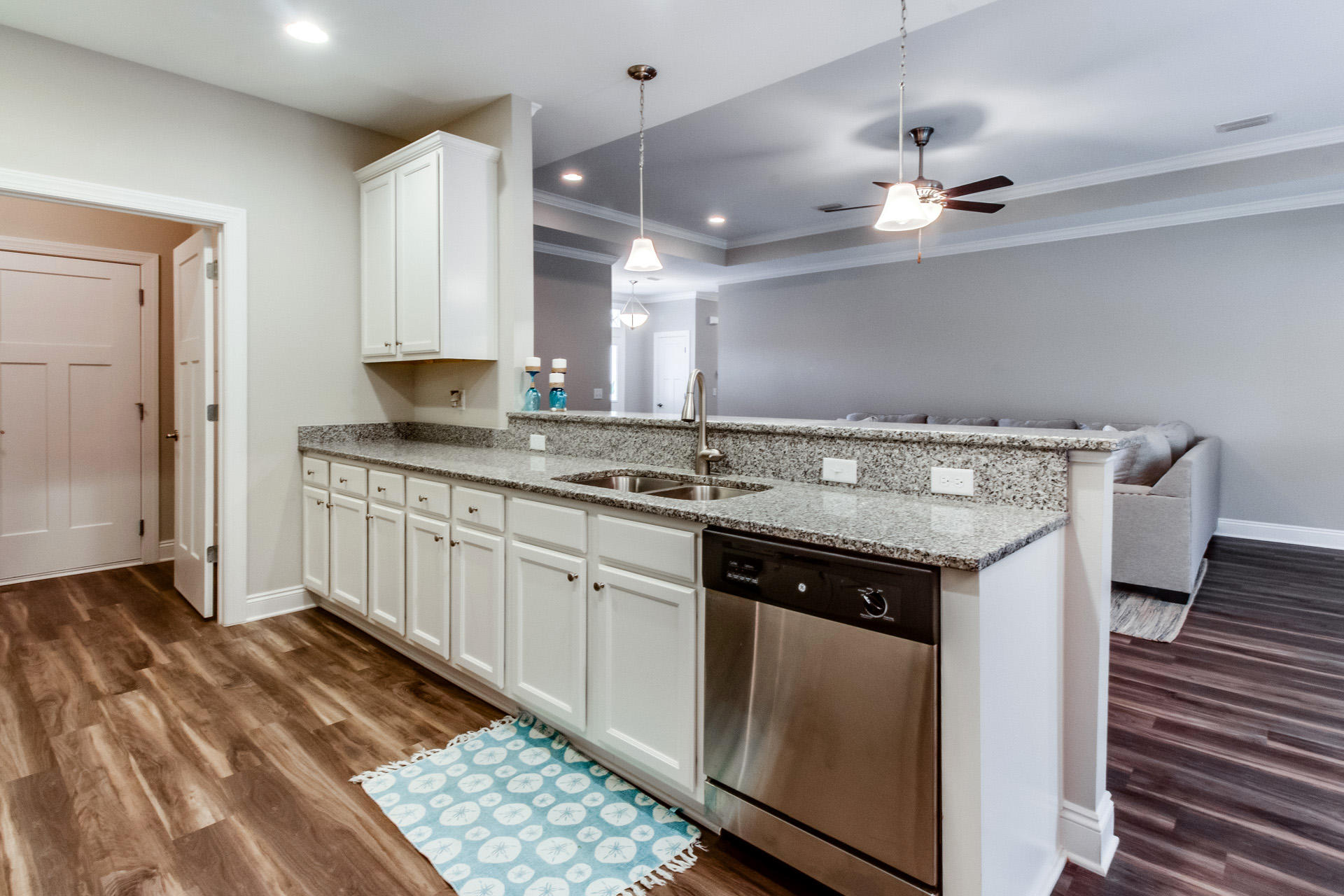 CROSS CREEK ESTATES - Residential