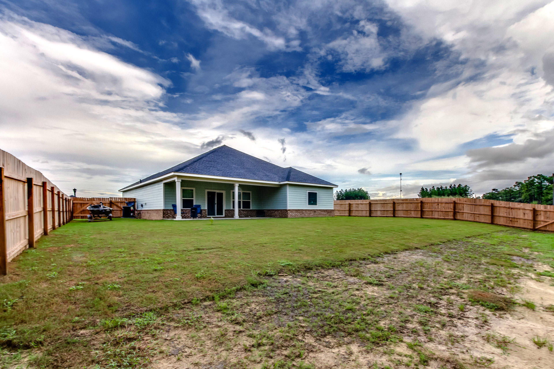 CROSS CREEK ESTATES - Residential