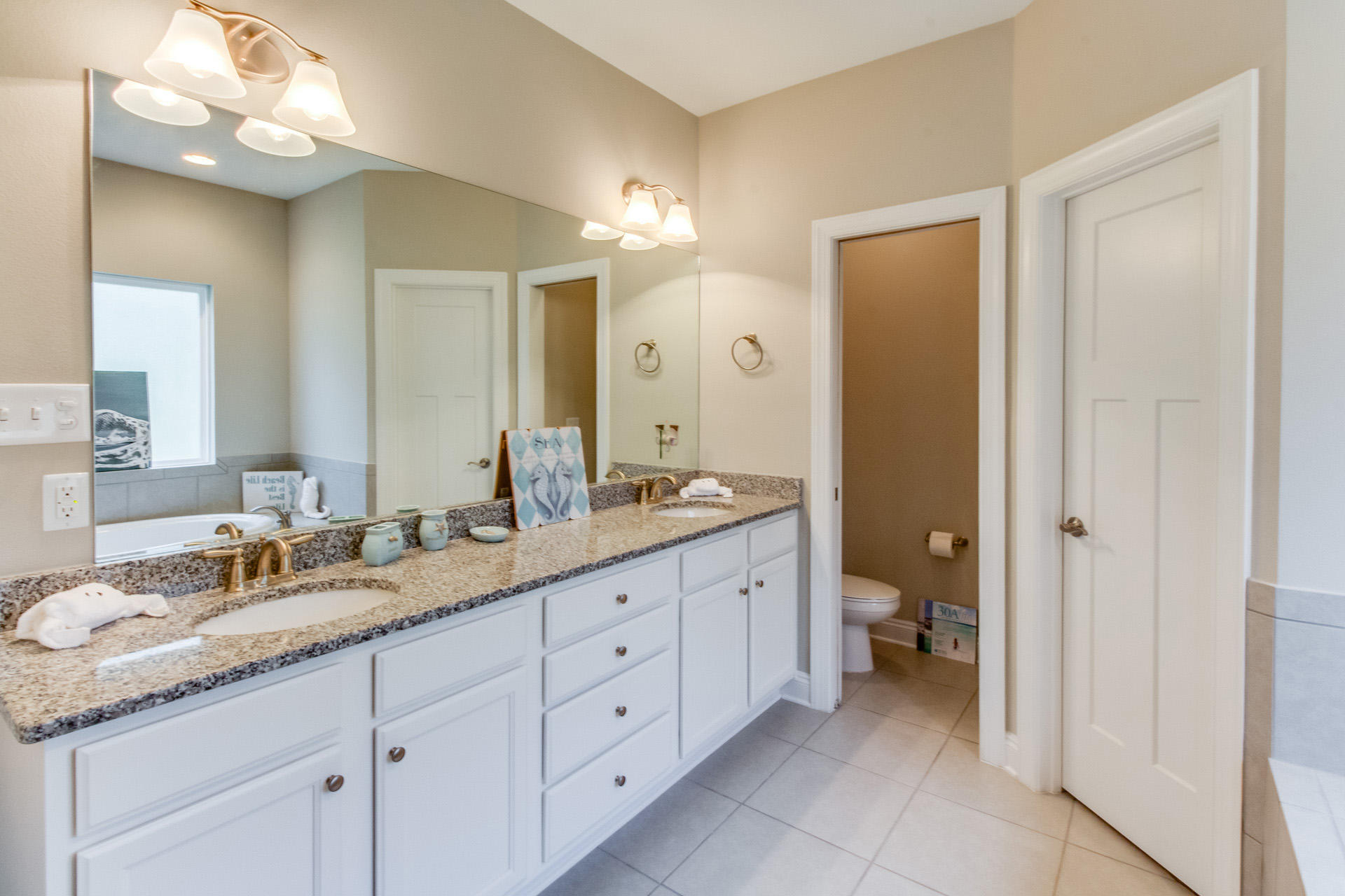 CROSS CREEK ESTATES - Residential