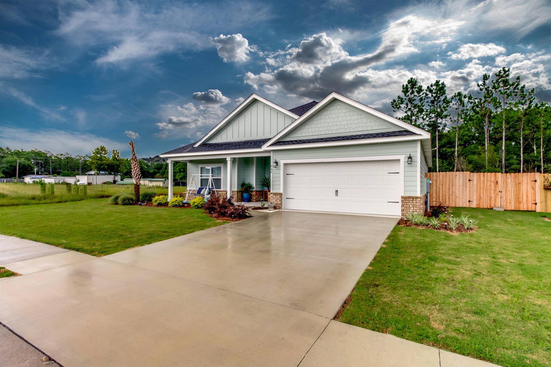 CROSS CREEK ESTATES - Residential