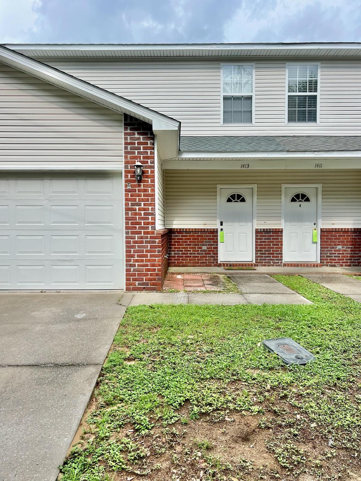 Offering a townhome located in Niceville. Ideally situated just minutes from Eglin Air Force Base and 7th Special Forces Group, and less than 8 miles from the white sand beaches of Destin, this property offers the perfect blend of convenience and lifestyle. This property is ideal for anyone seeking a low-maintenance property in a great community.The first floor features a bright and open concept living and dining area filled with natural light, ideal for entertaining or relaxing and a half bath for an added convenience. The generously sized kitchen includes a breakfast bar, ample counter space, oversized cabinetry, and a walk-in pantry.Upstairs, offers three bedrooms and two full bathrooms, including a spacious primary suite with ensuite master bathroom and master closet.