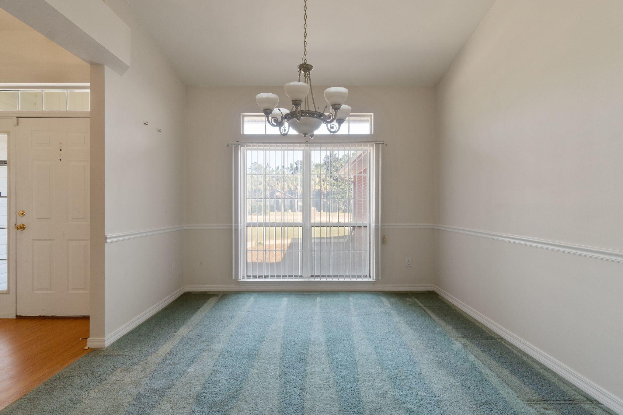 HOLLEY BY THE SEA - Residential