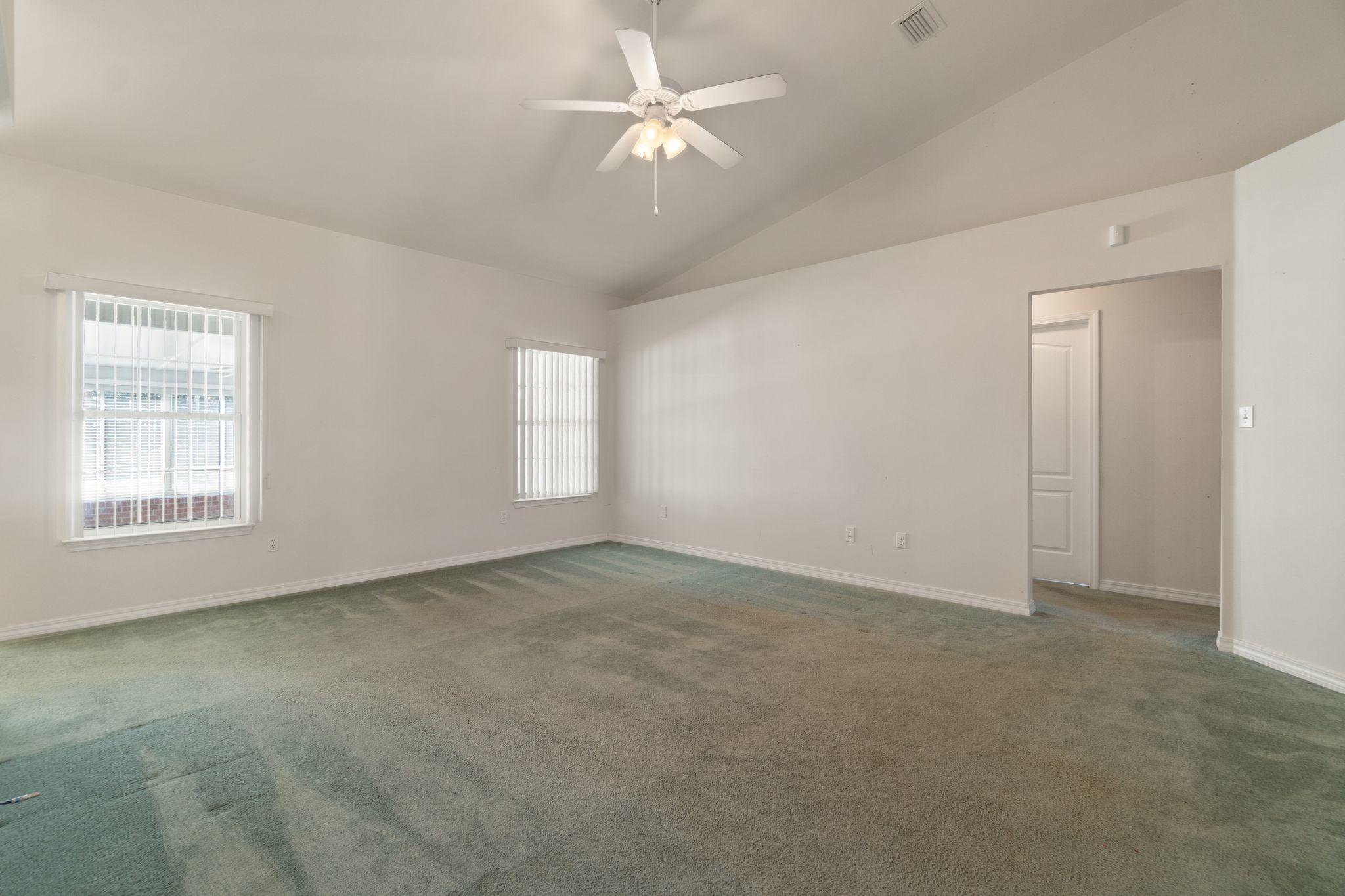 HOLLEY BY THE SEA - Residential