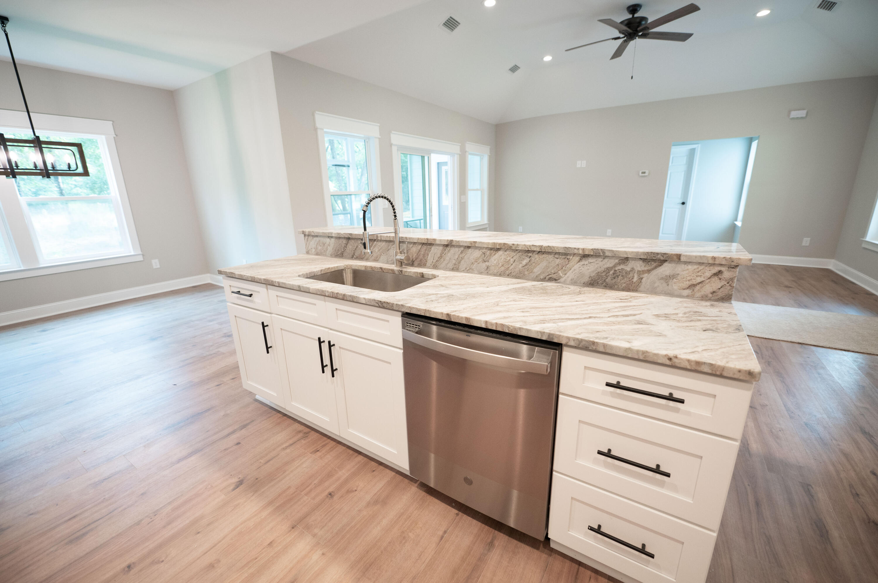 MICHAELMAS ADDN UNREC - Residential