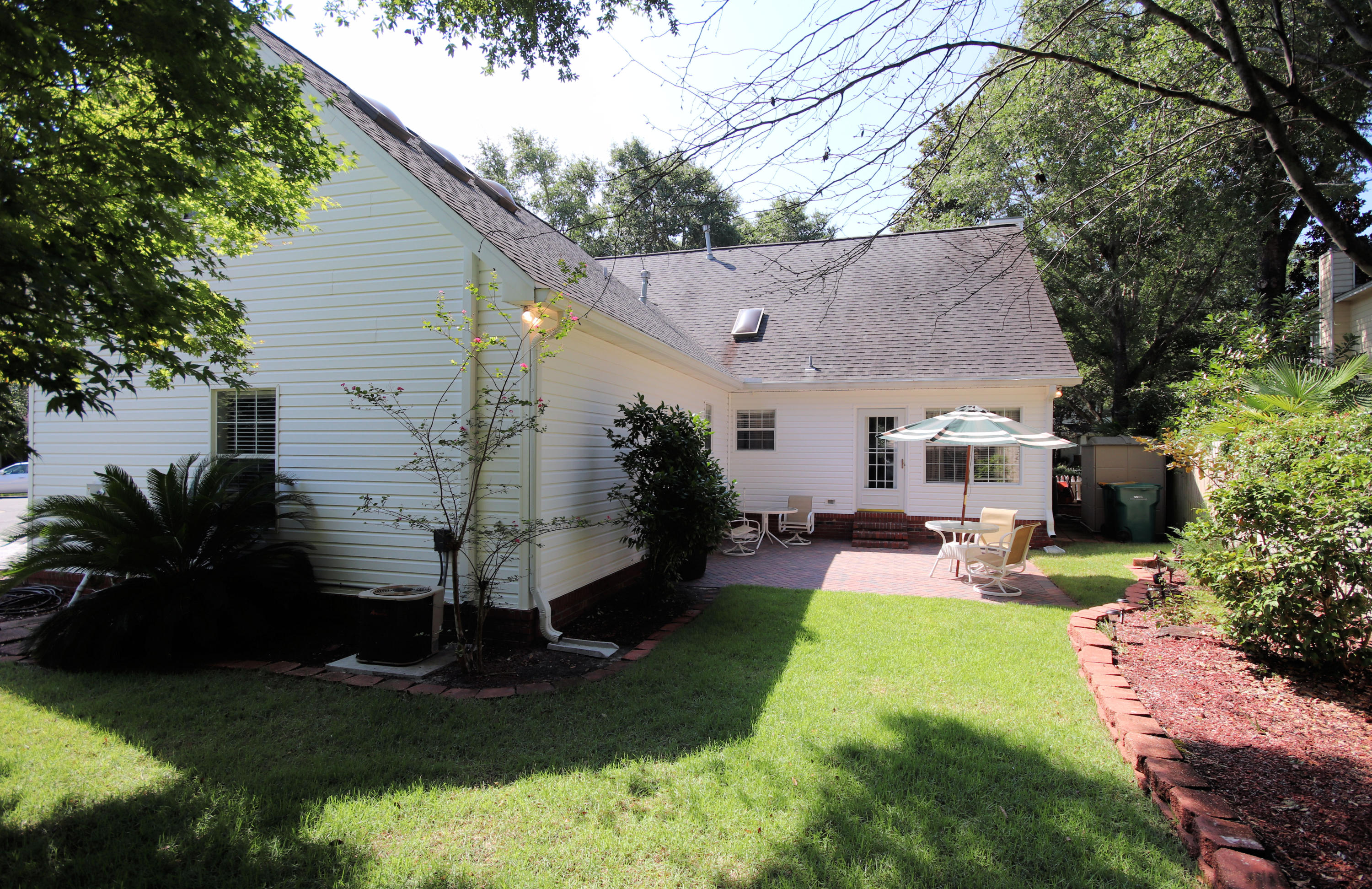 VILLAGE OF BOLTON AT BLUEWATER BAY - Residential