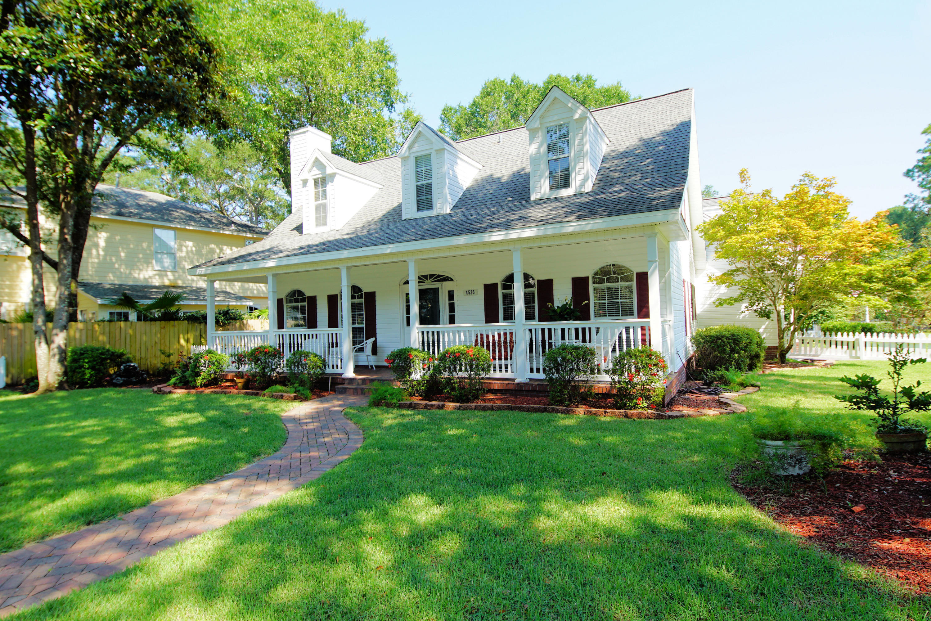 VILLAGE OF BOLTON AT BLUEWATER BAY - Residential