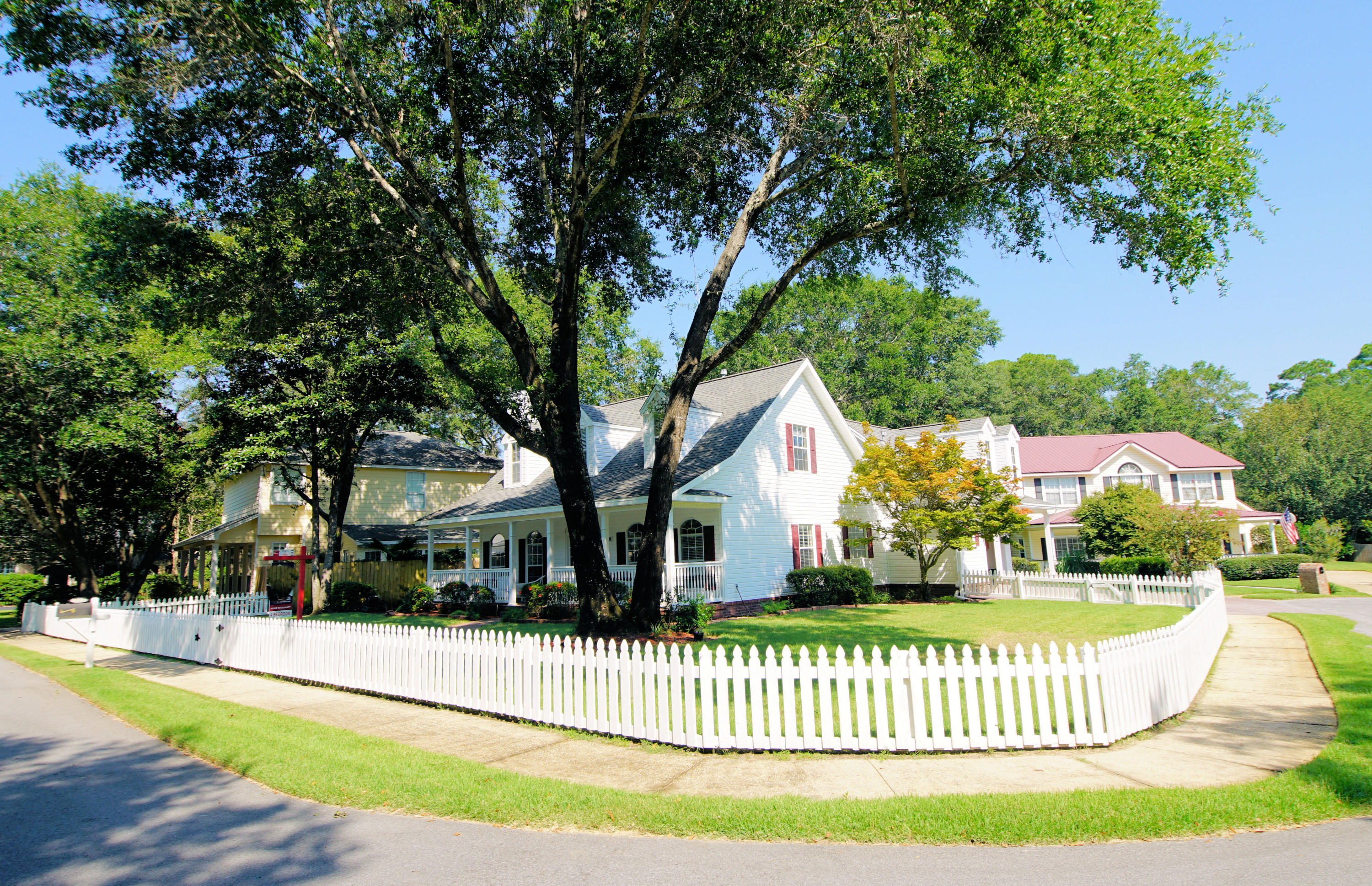 VILLAGE OF BOLTON AT BLUEWATER BAY - Residential