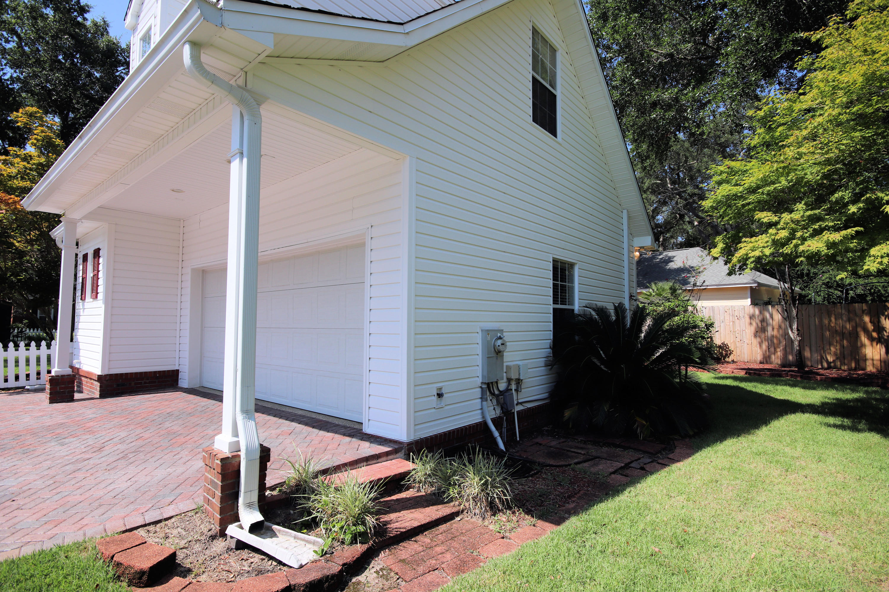 VILLAGE OF BOLTON AT BLUEWATER BAY - Residential