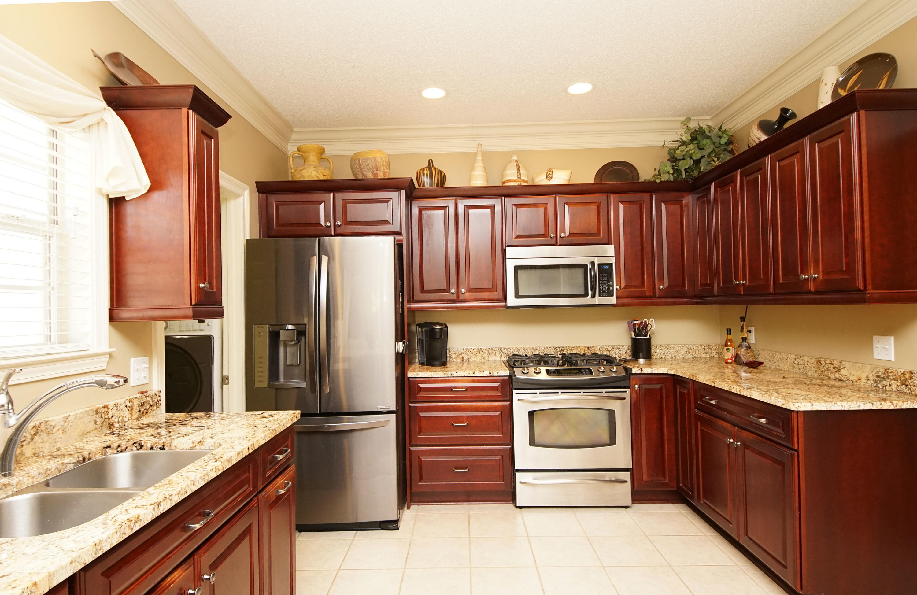 VILLAGE OF BOLTON AT BLUEWATER BAY - Residential