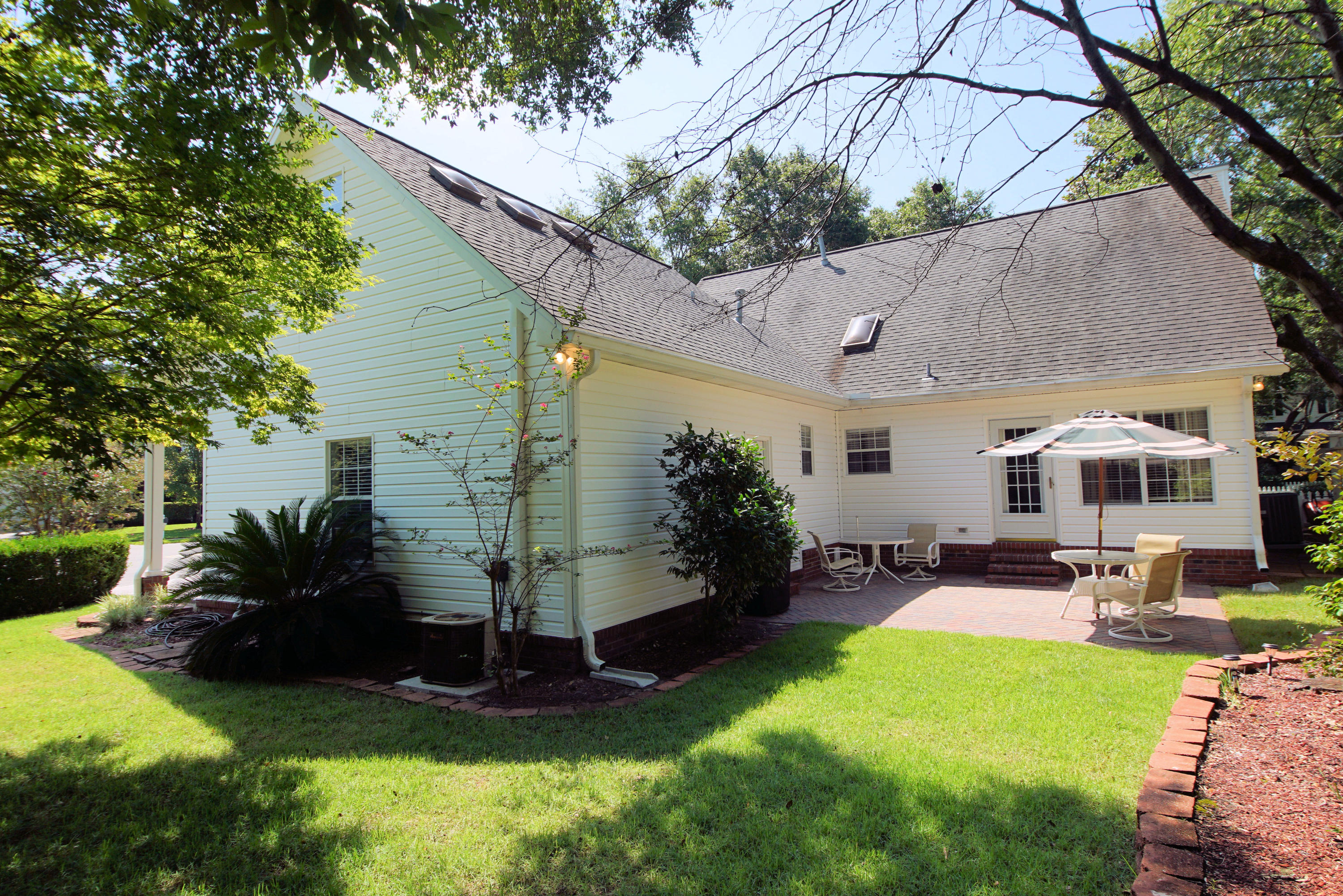 VILLAGE OF BOLTON AT BLUEWATER BAY - Residential