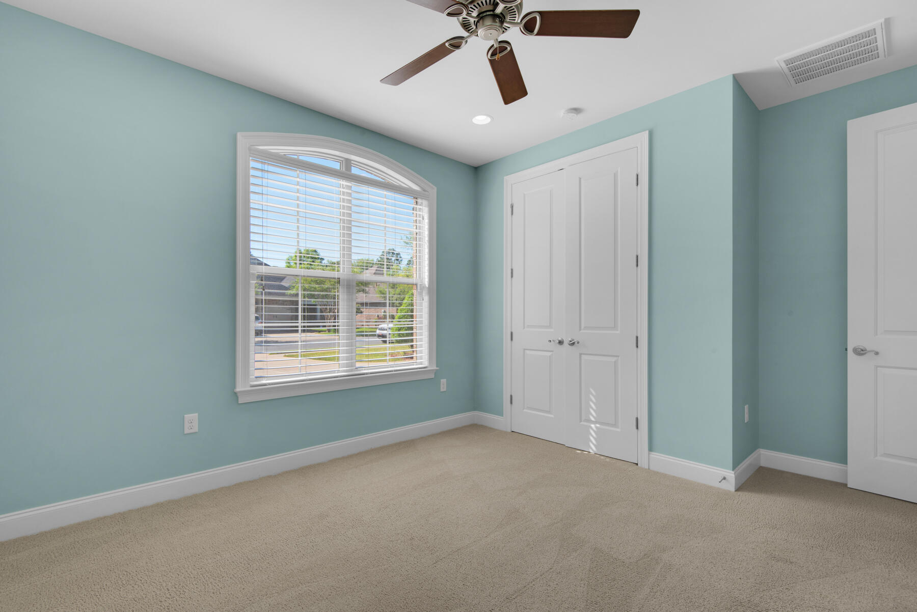 THE STABLES AT ROCKY BAYOU - Residential