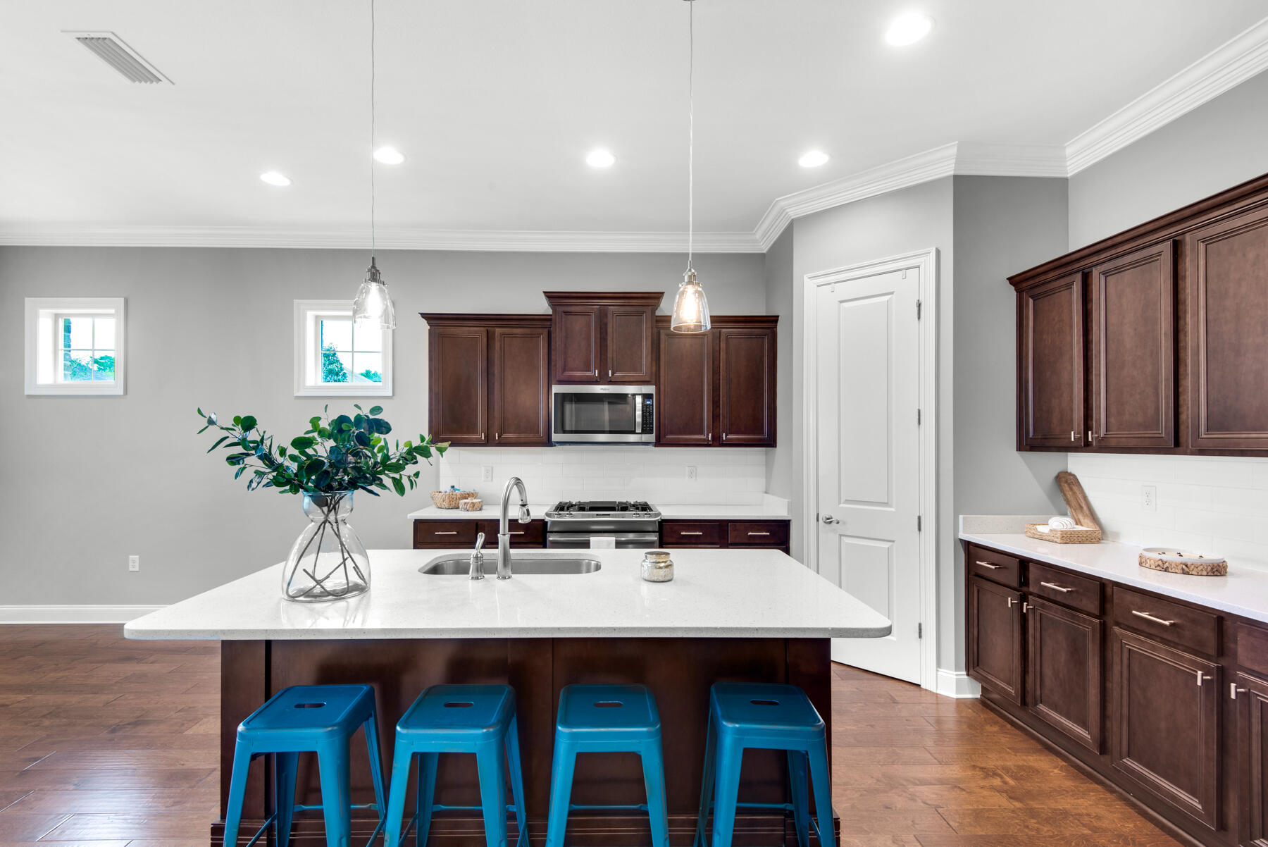 THE STABLES AT ROCKY BAYOU - Residential