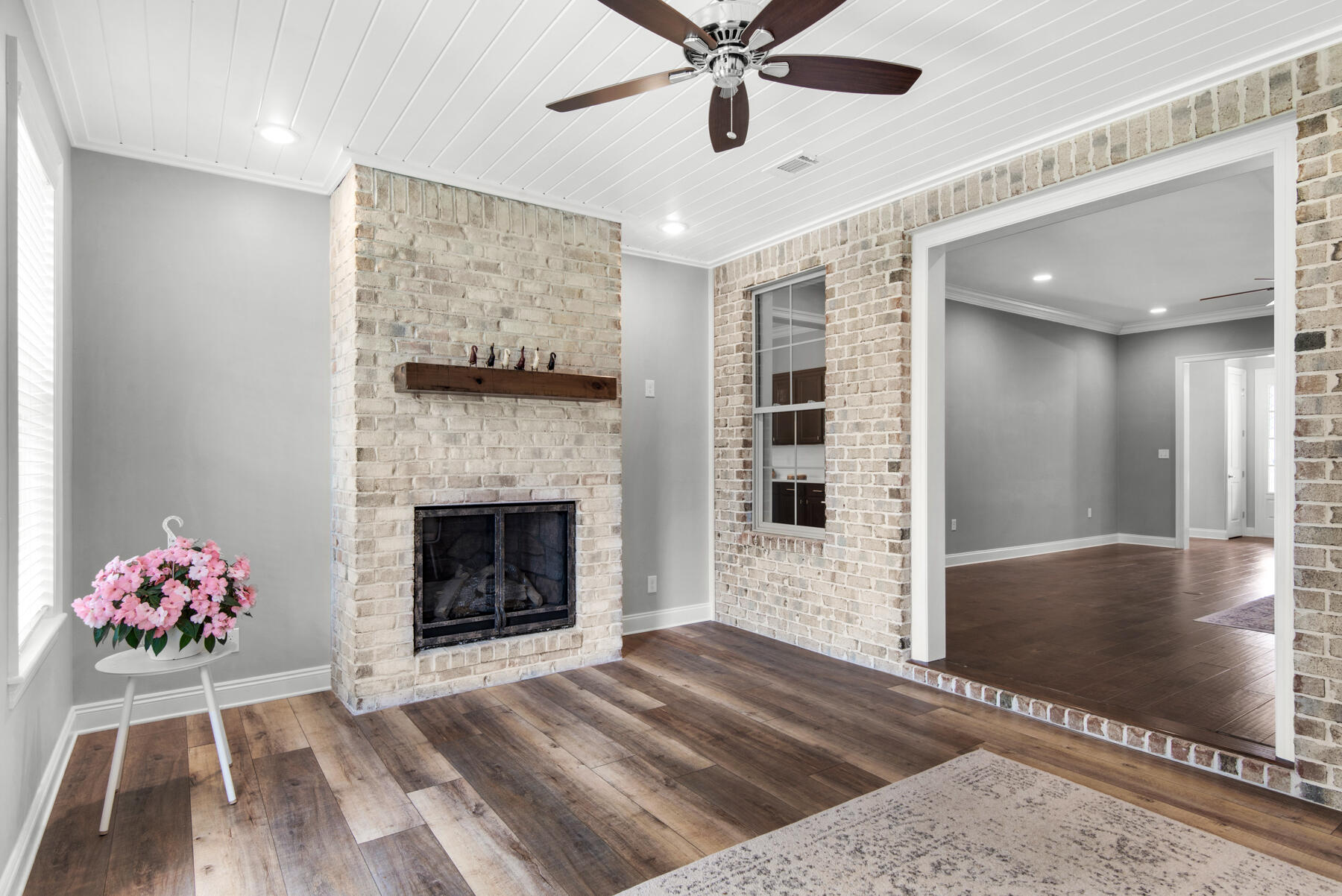 THE STABLES AT ROCKY BAYOU - Residential