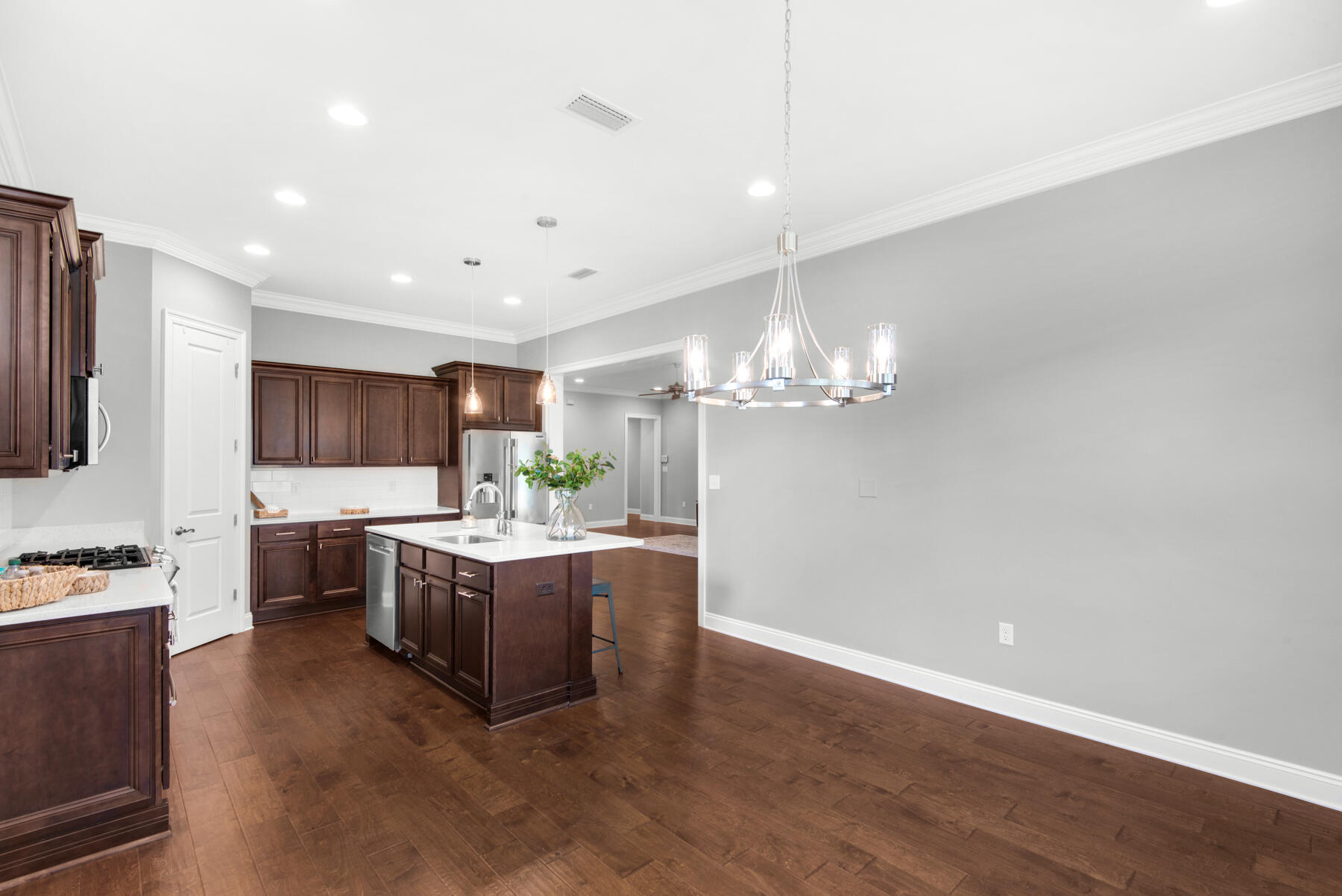THE STABLES AT ROCKY BAYOU - Residential