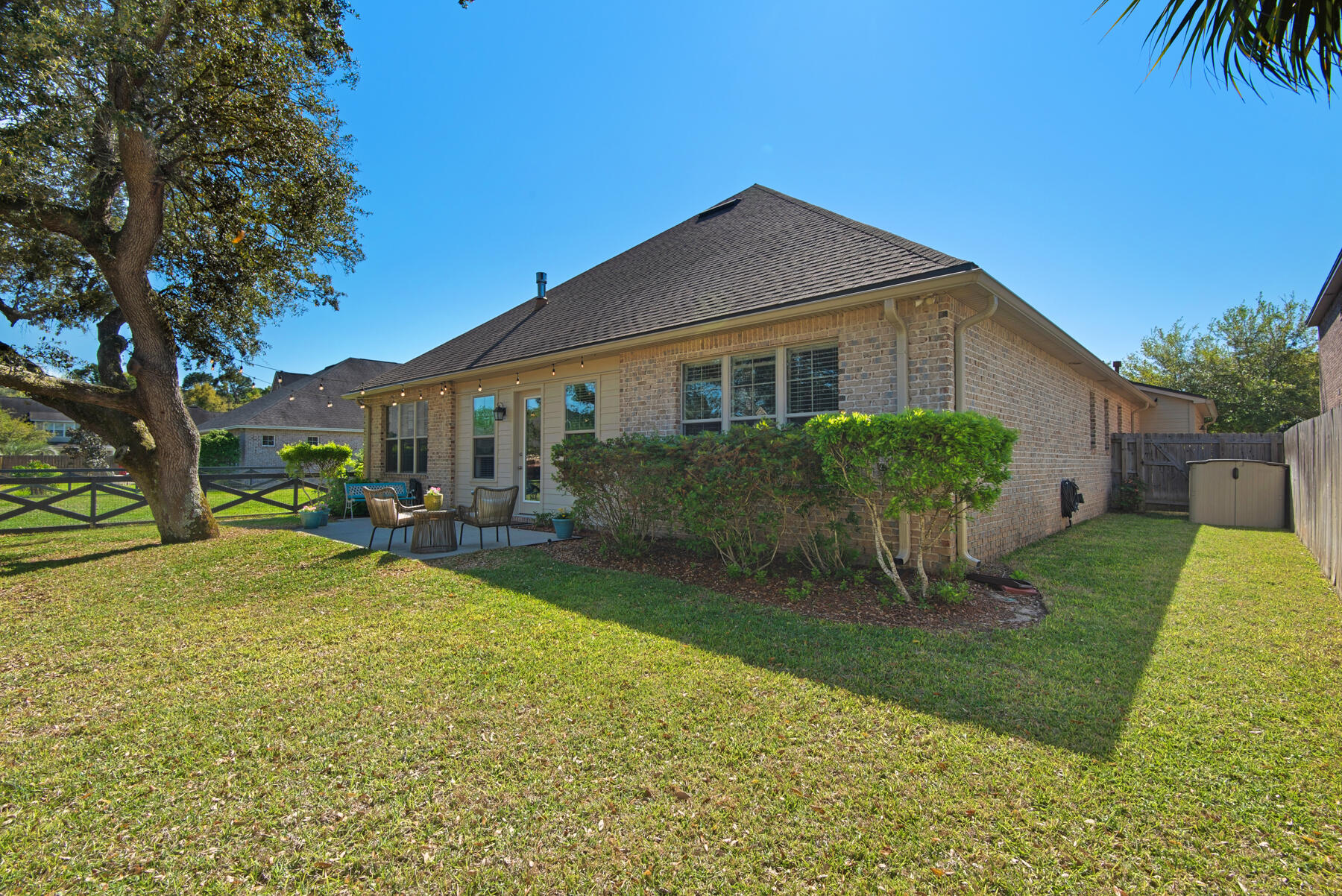 THE STABLES AT ROCKY BAYOU - Residential