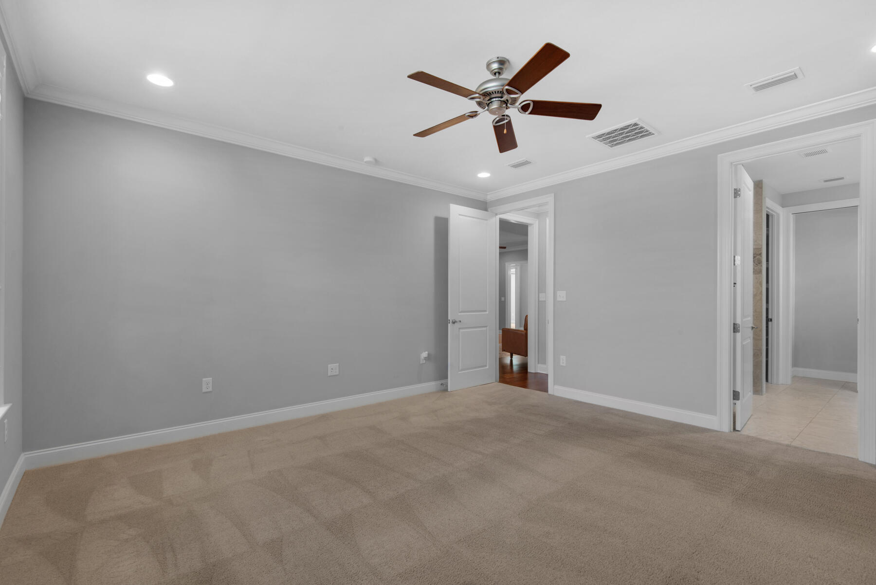 THE STABLES AT ROCKY BAYOU - Residential