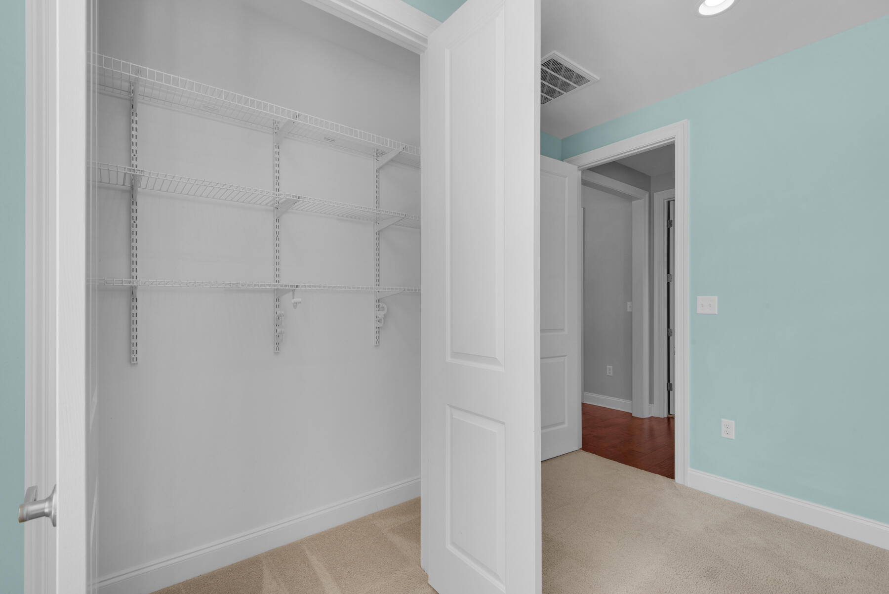 THE STABLES AT ROCKY BAYOU - Residential