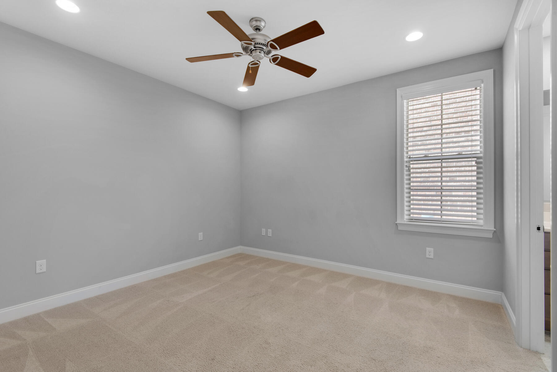 THE STABLES AT ROCKY BAYOU - Residential