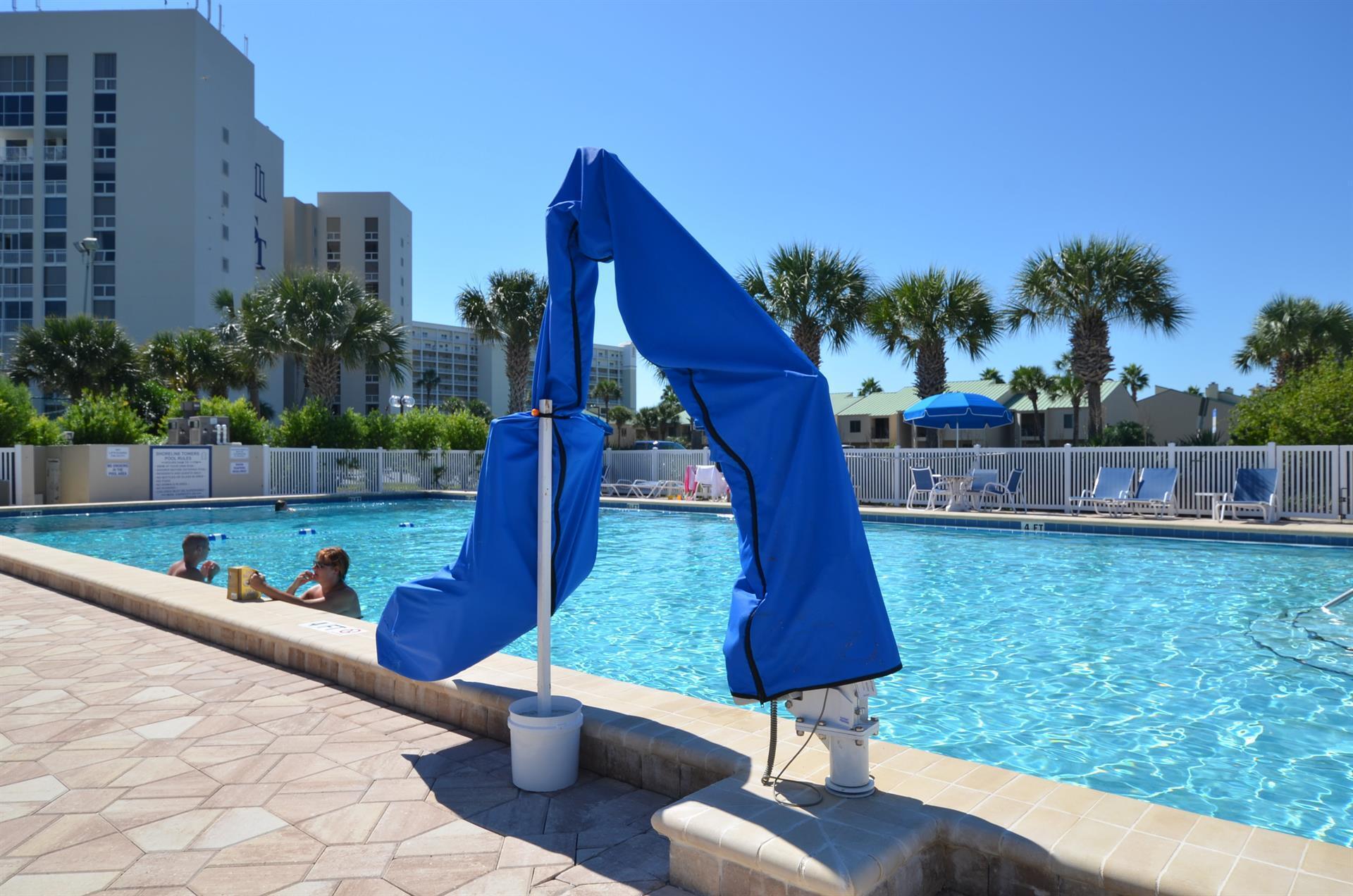 SHORELINE TOWERS 1 - Residential