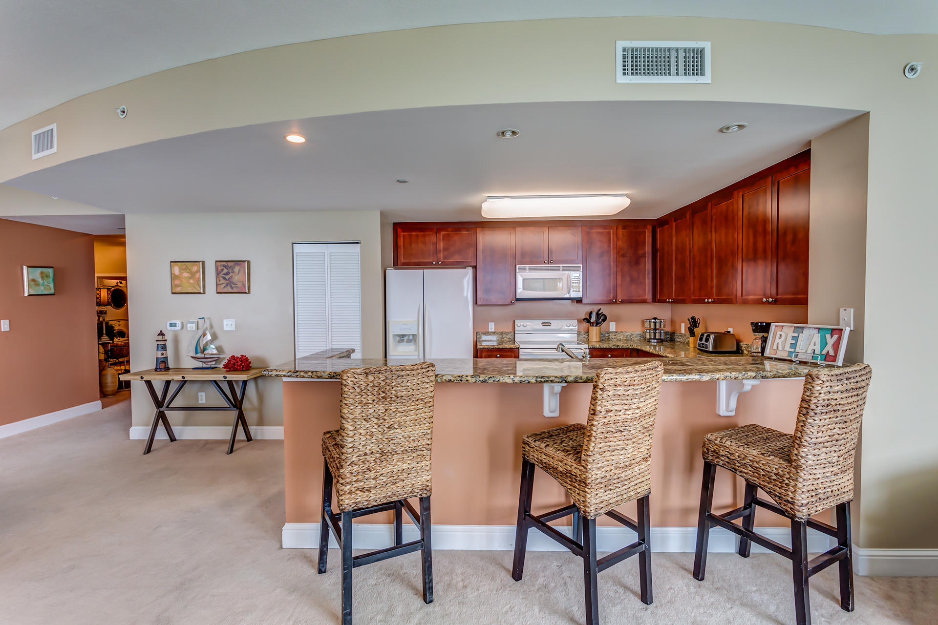 AQUA BEACHSIDE RESORT - Residential