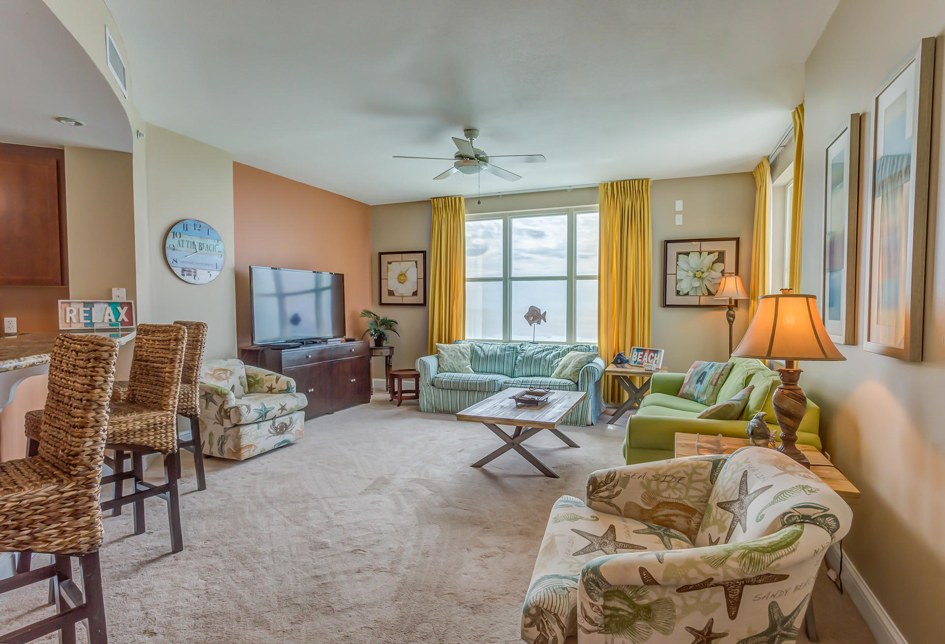 AQUA BEACHSIDE RESORT - Residential