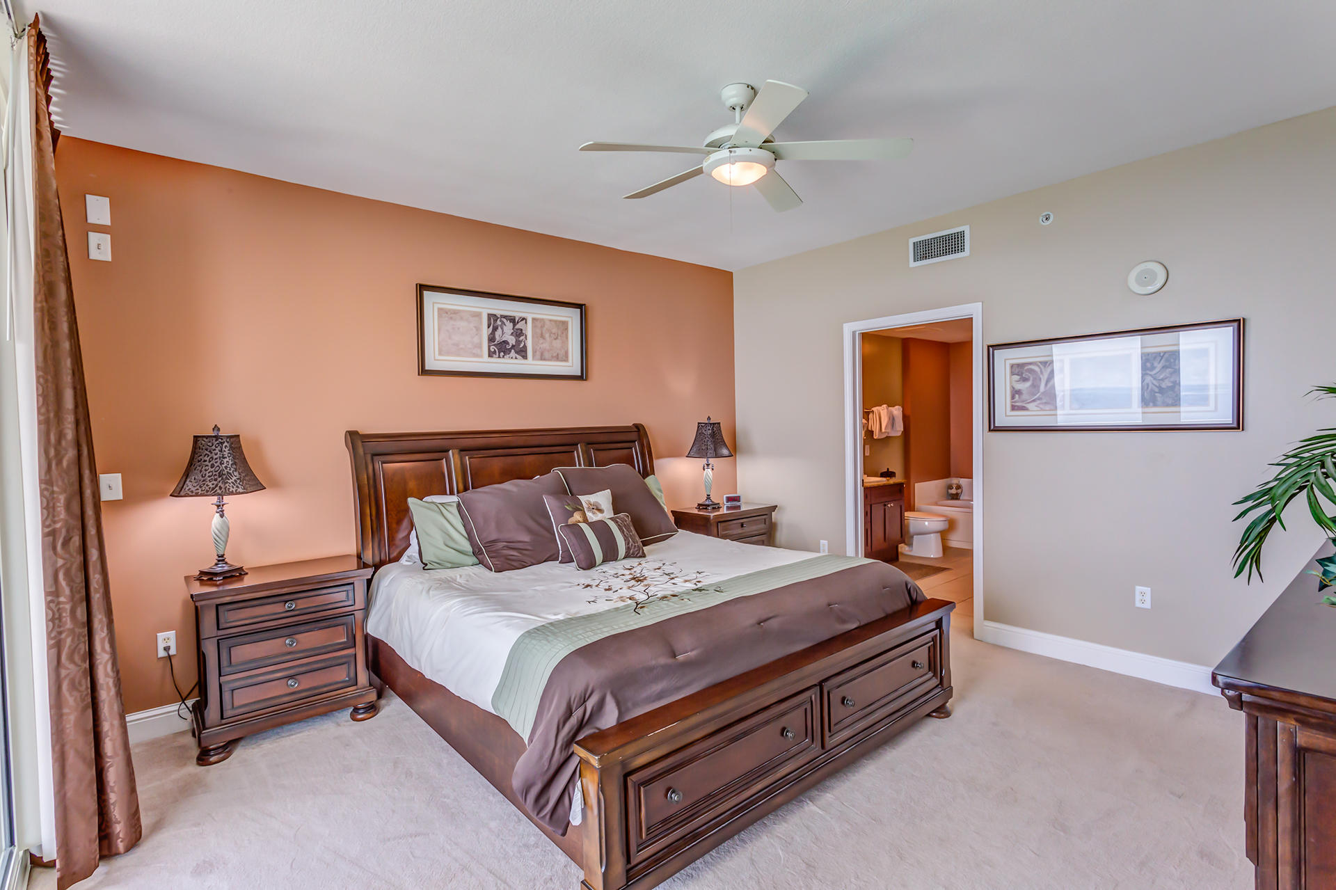 AQUA BEACHSIDE RESORT - Residential