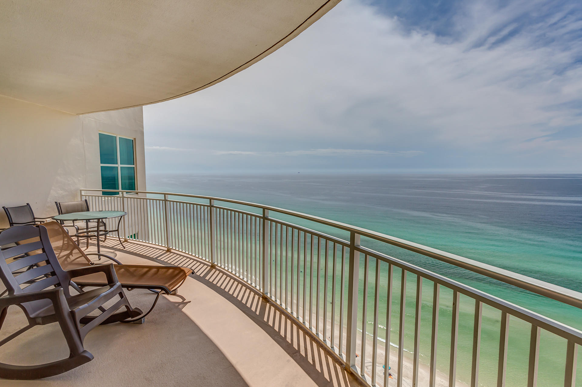 AQUA BEACHSIDE RESORT - Residential