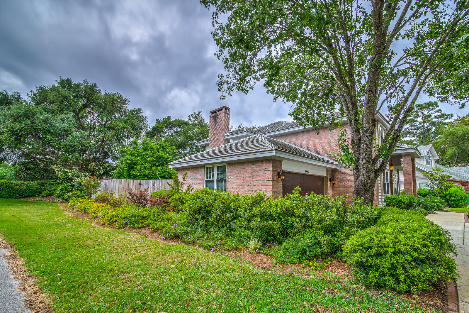 WINDWARD PH 5 - Residential