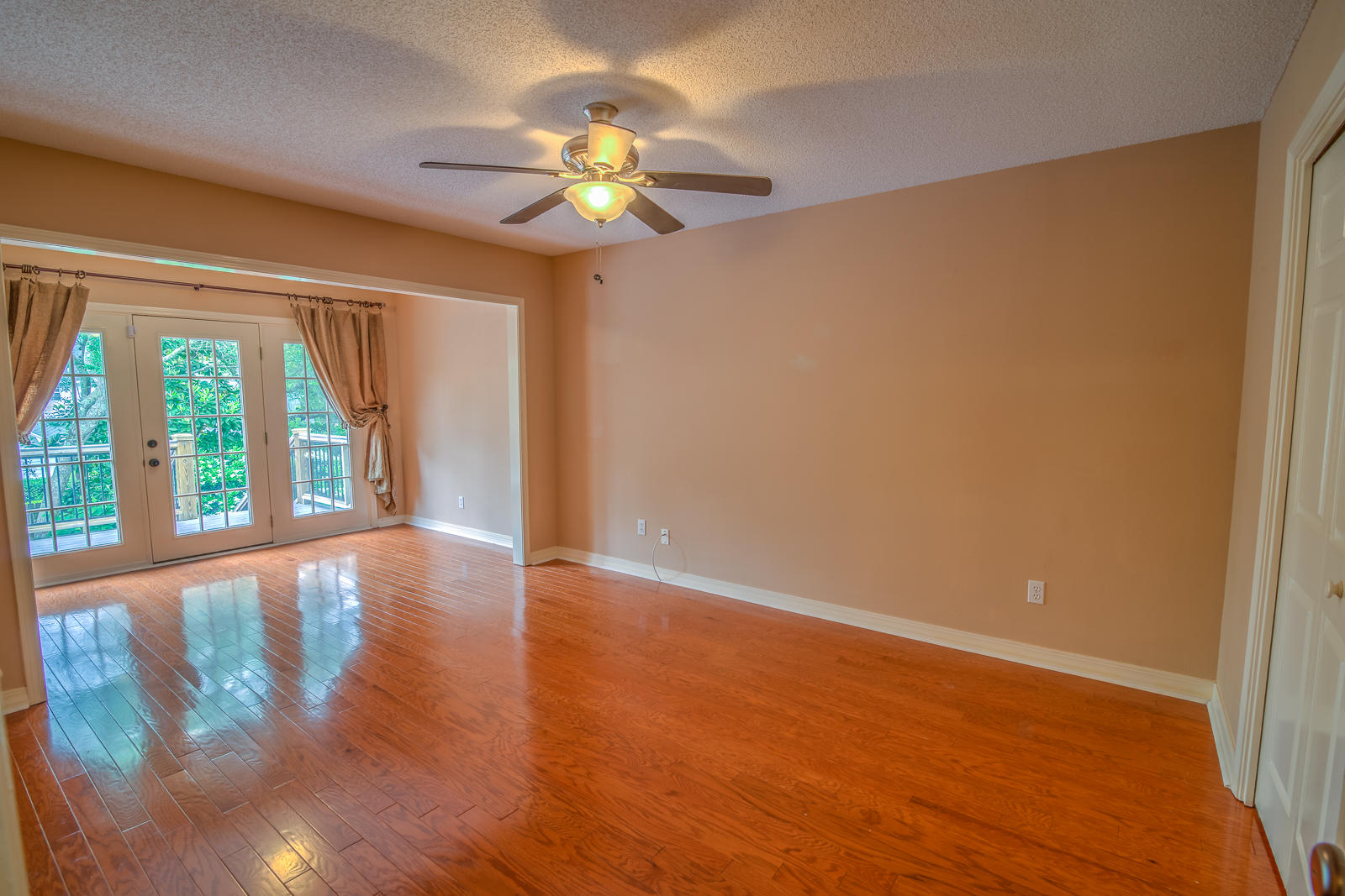 WINDWARD PH 5 - Residential