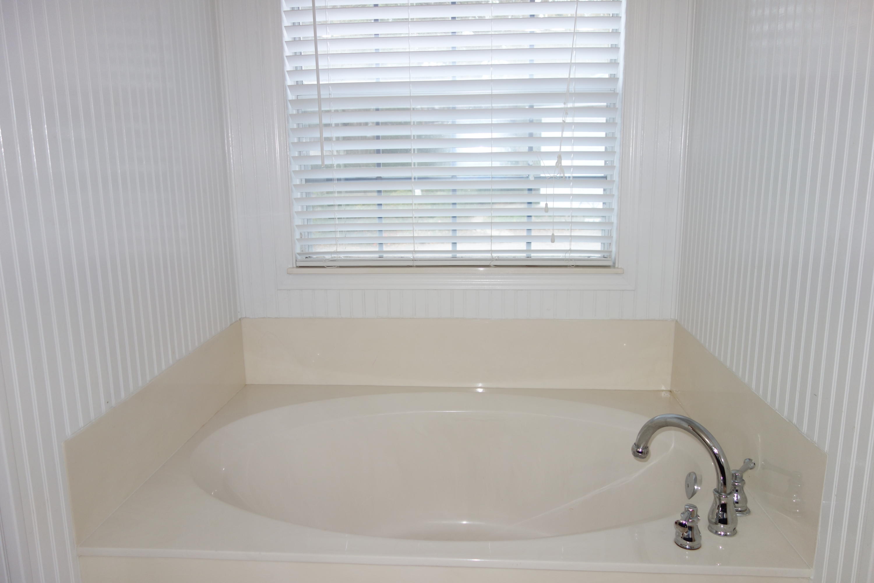 VILLAGE OF BOLTON AT BLUEWATER BAY - Residential