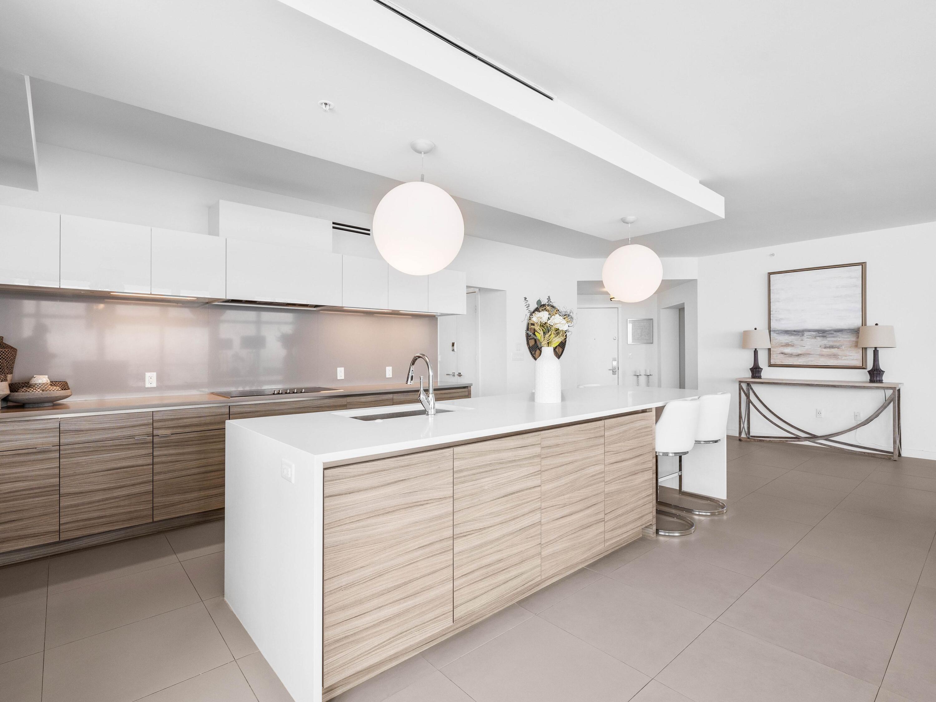 1900 NINETY EIGHT - Residential