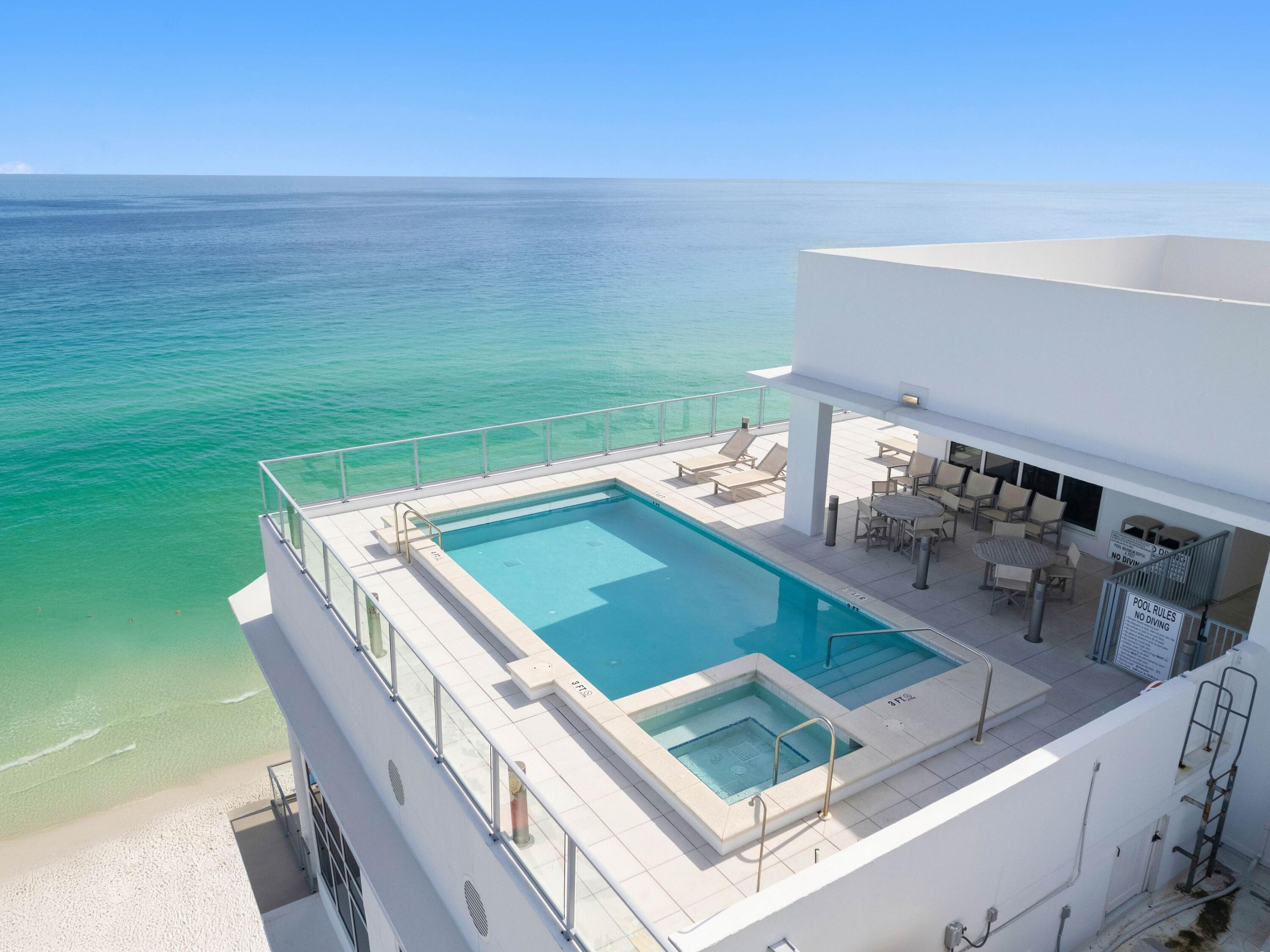 1900 NINETY EIGHT - Residential