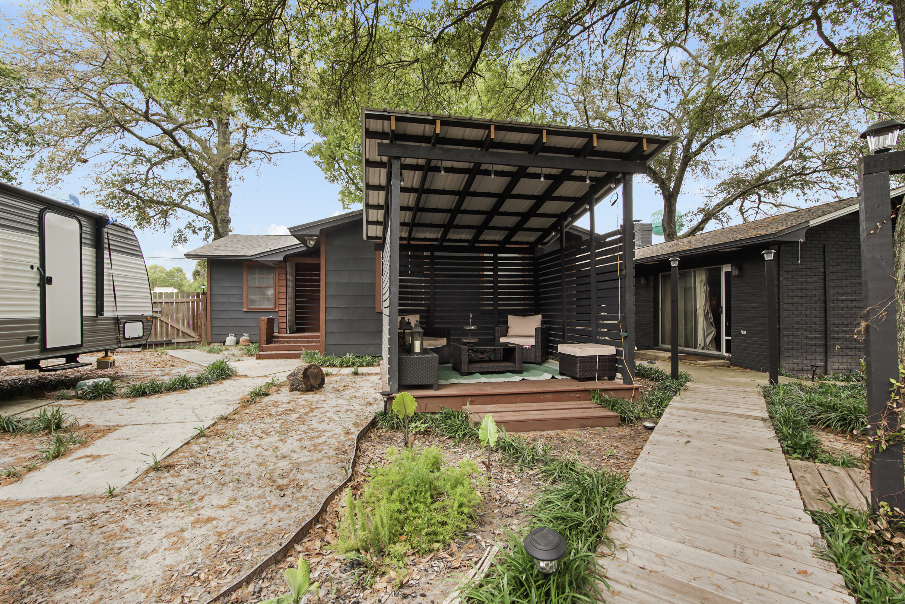 GARNIERS BEACH - Residential