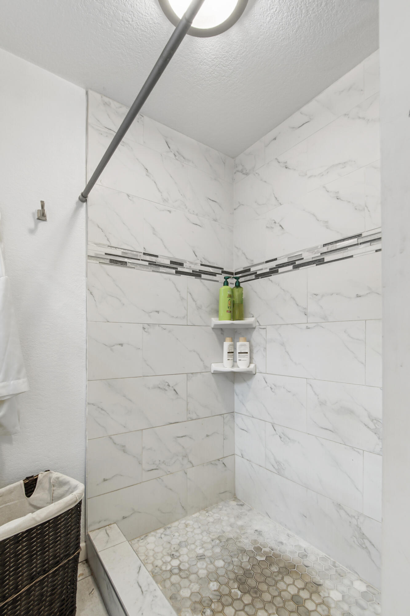 GARNIERS BEACH - Residential