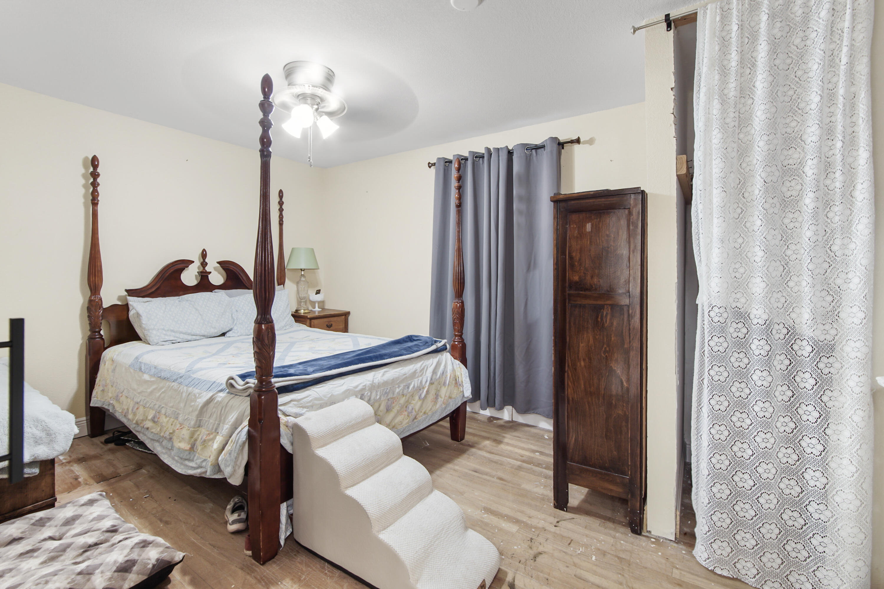 GARNIERS BEACH - Residential