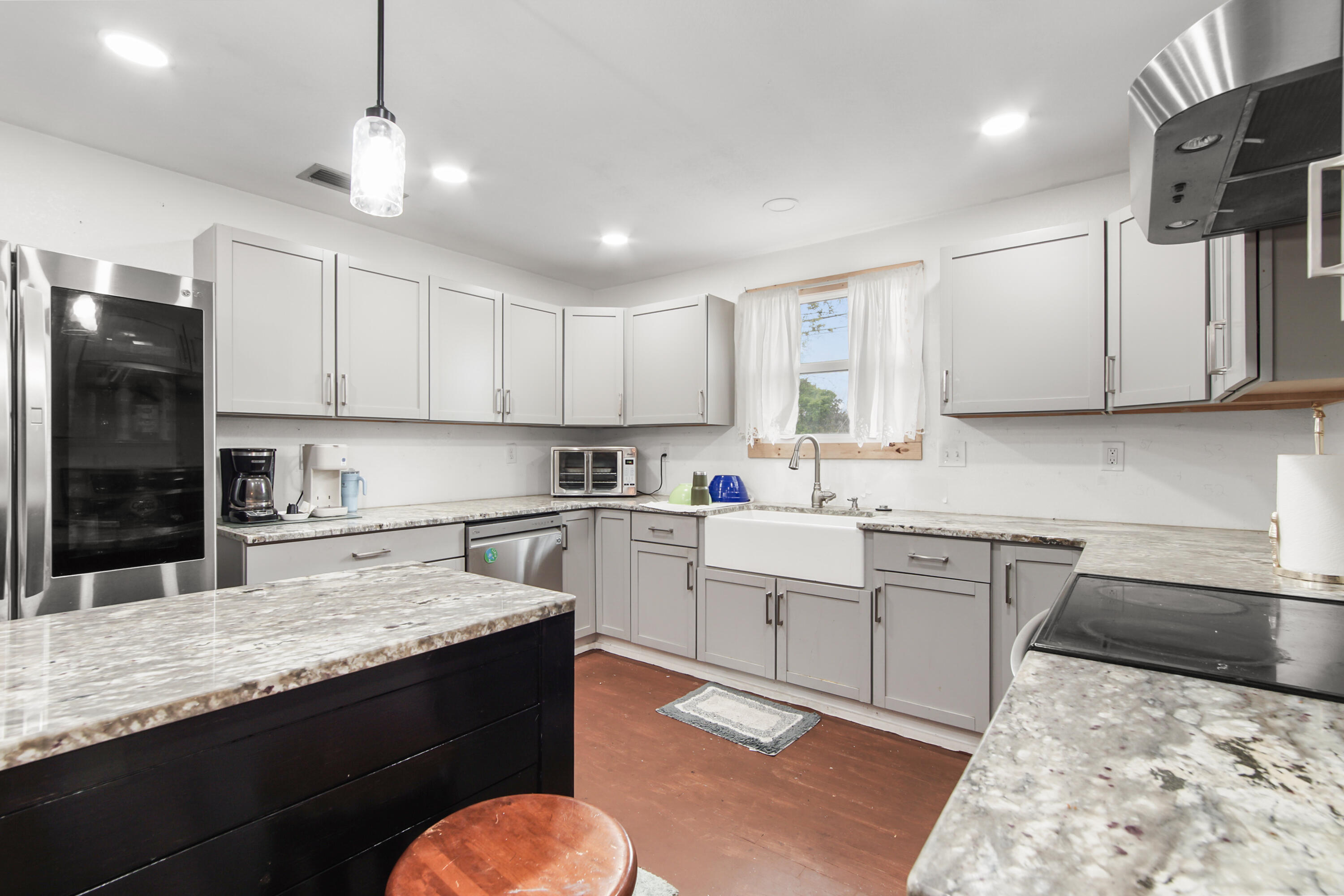 GARNIERS BEACH - Residential