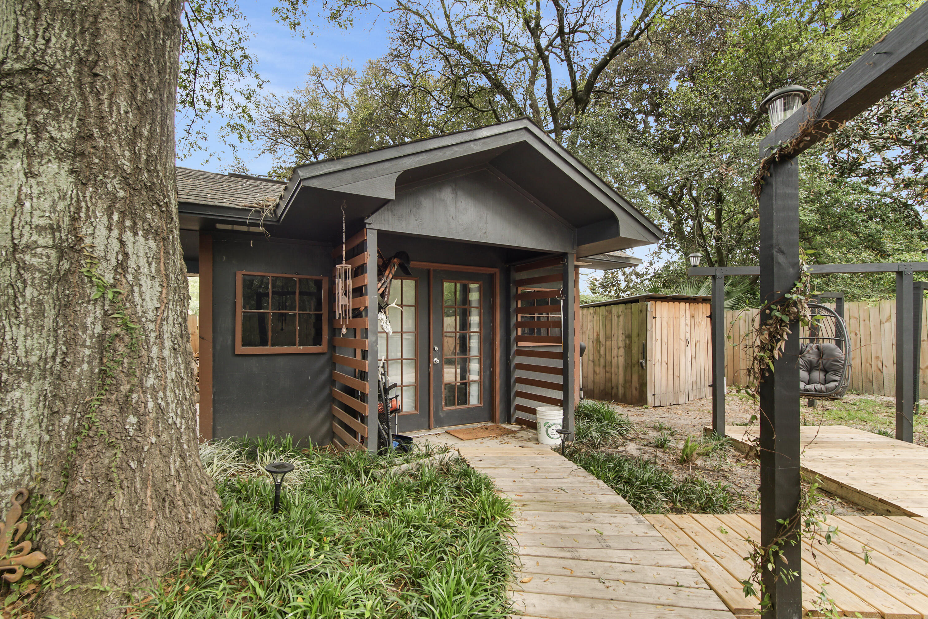 GARNIERS BEACH - Residential