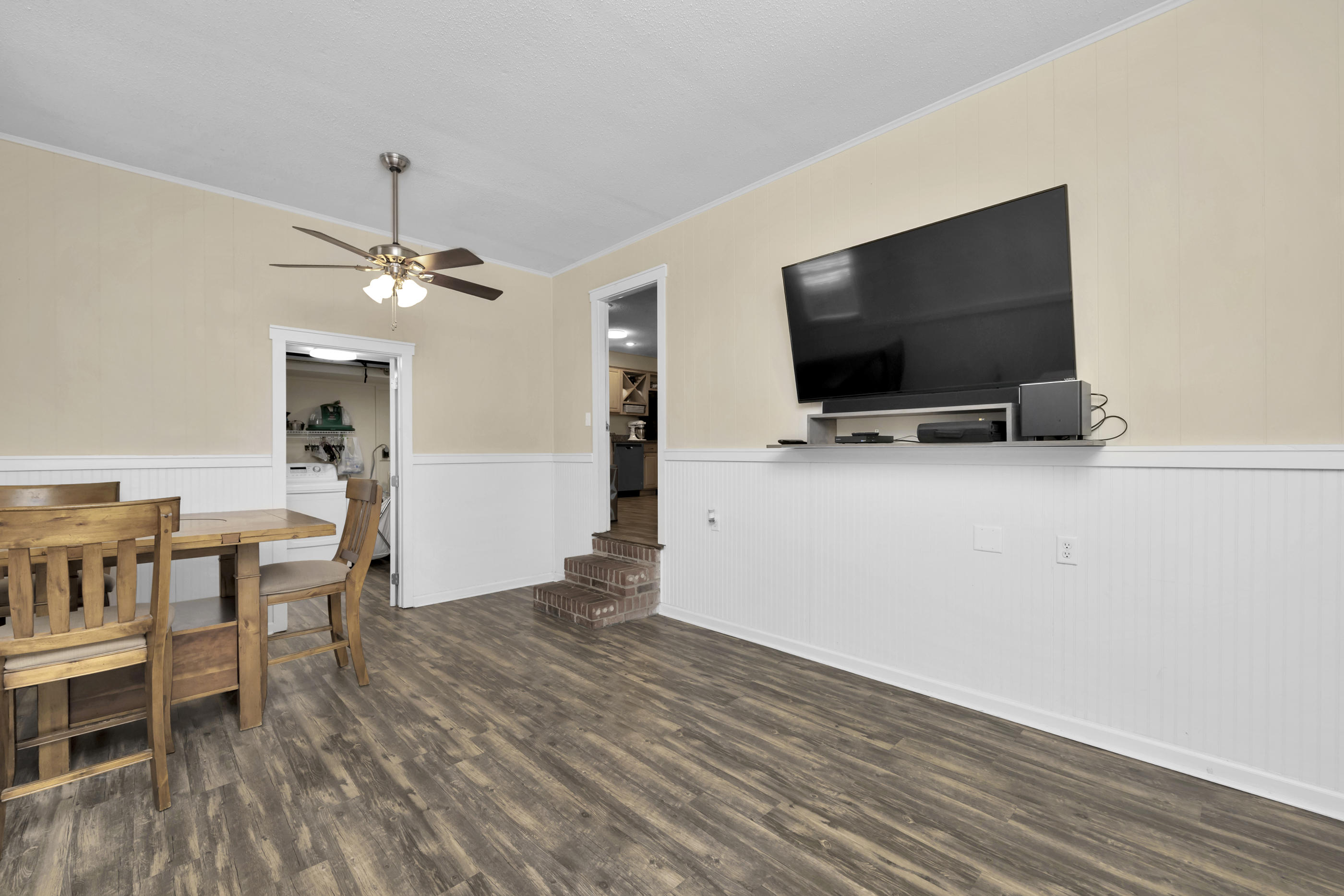 WYNNEHAVEN BEACH ESTATES - Residential