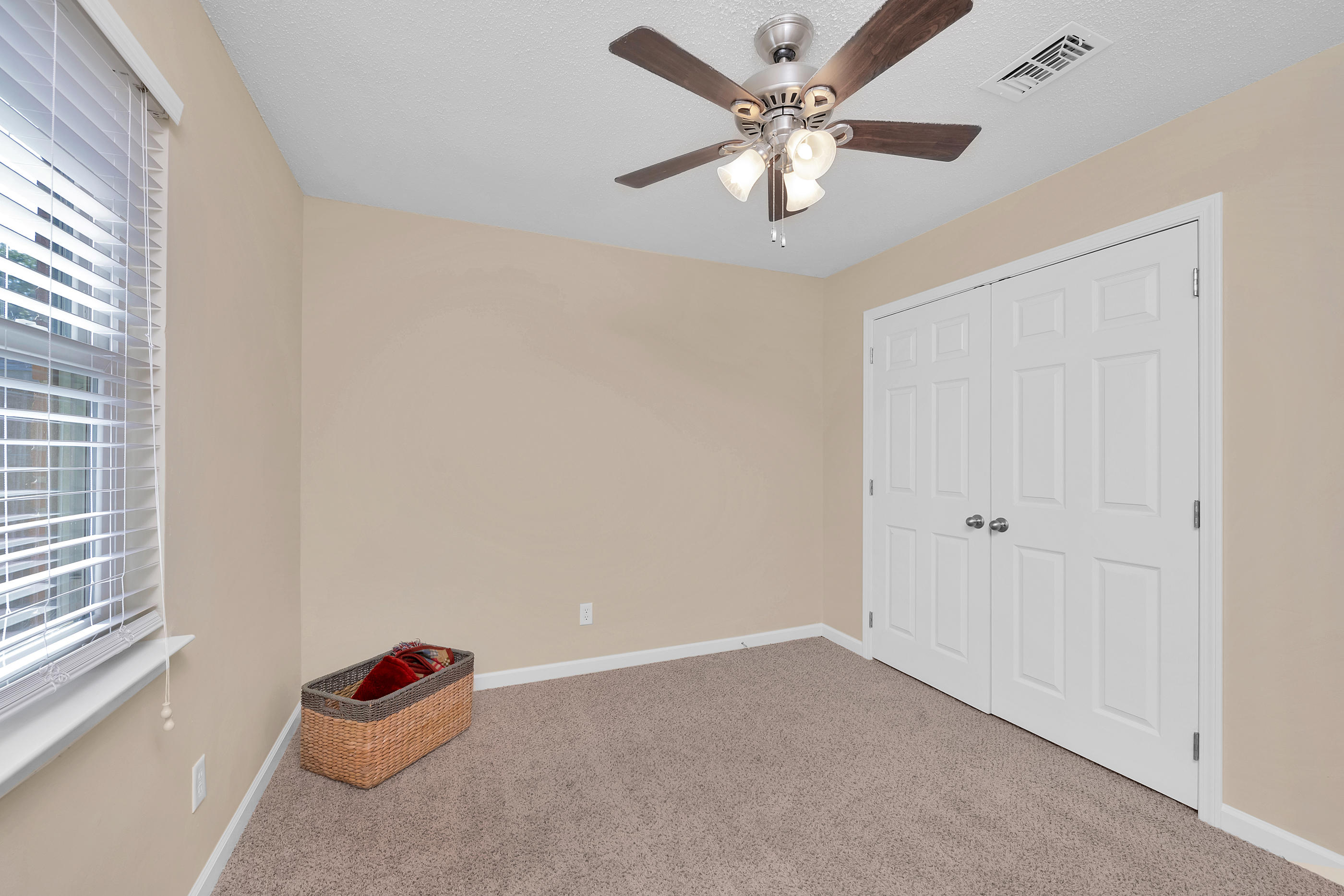 WYNNEHAVEN BEACH ESTATES - Residential